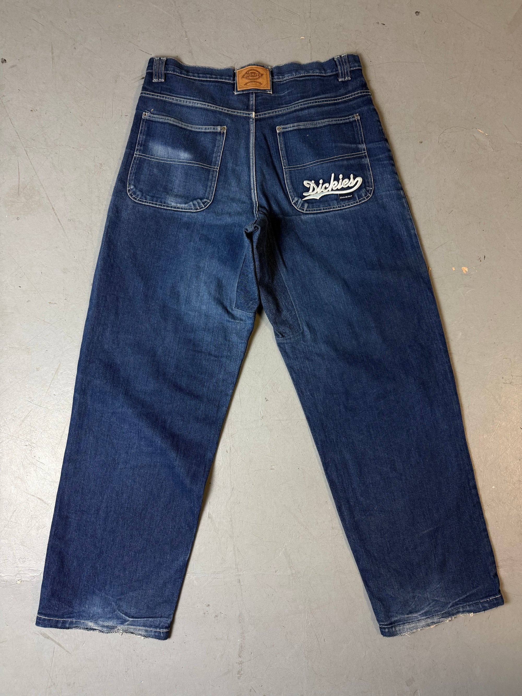 Produktbild von Vintage Dickies Denim Super Baggy Jeans XL von hinten