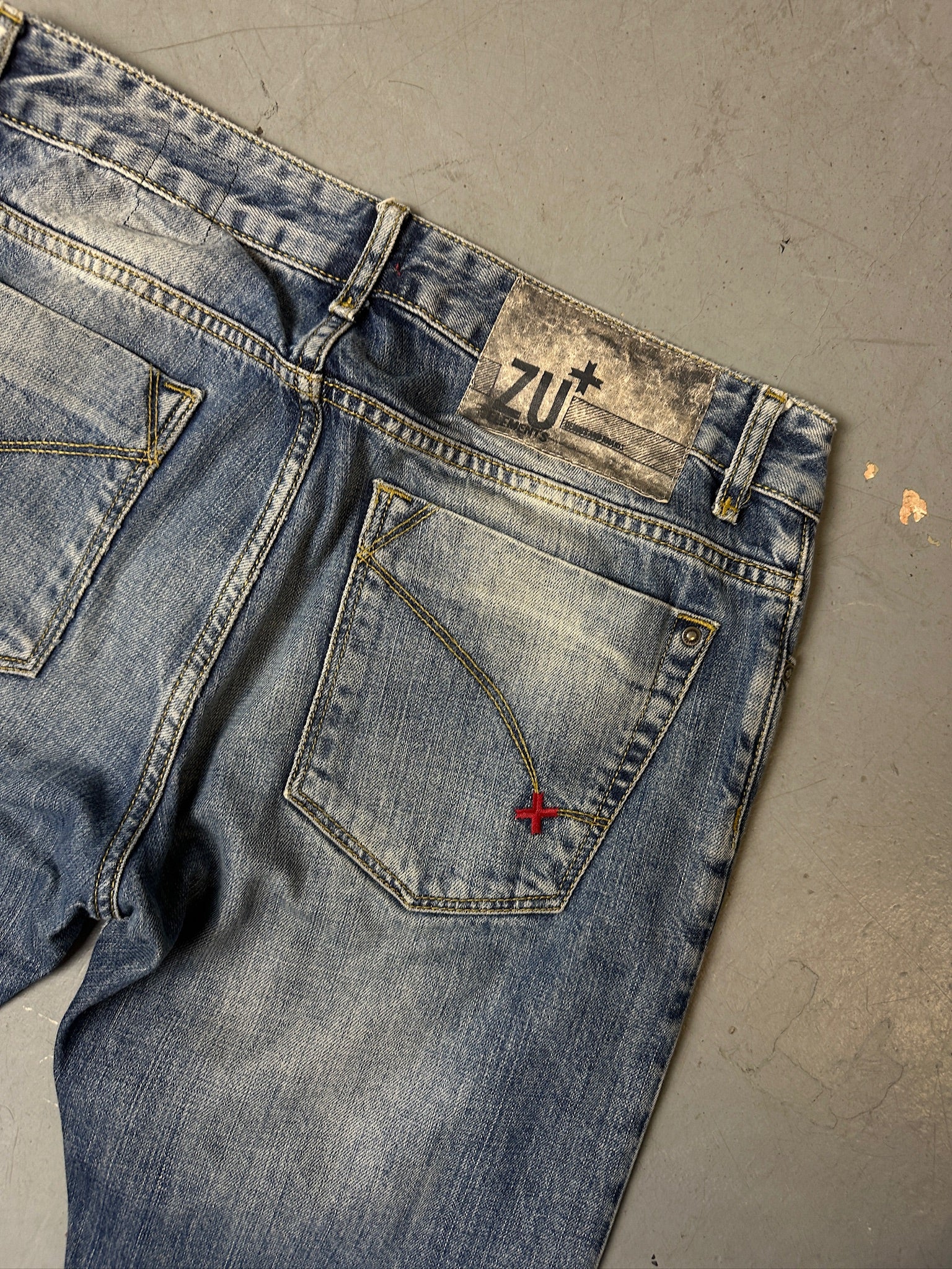 Vintage Zuelements Indigo Straight Leg Denim M