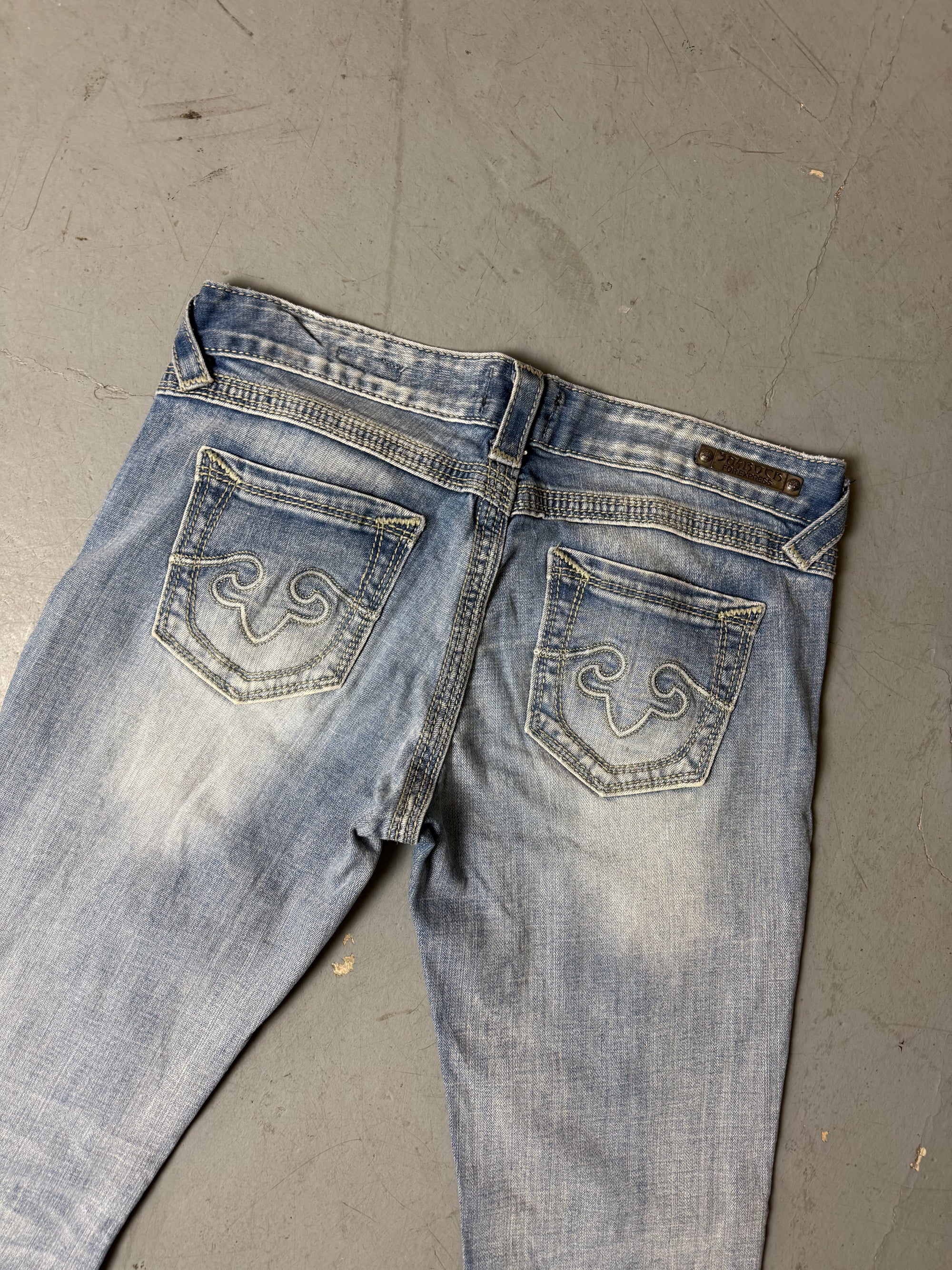 Detailliertes Produktbild von Vintage Rebock Low Waist Bootcut Jeans M von hinten