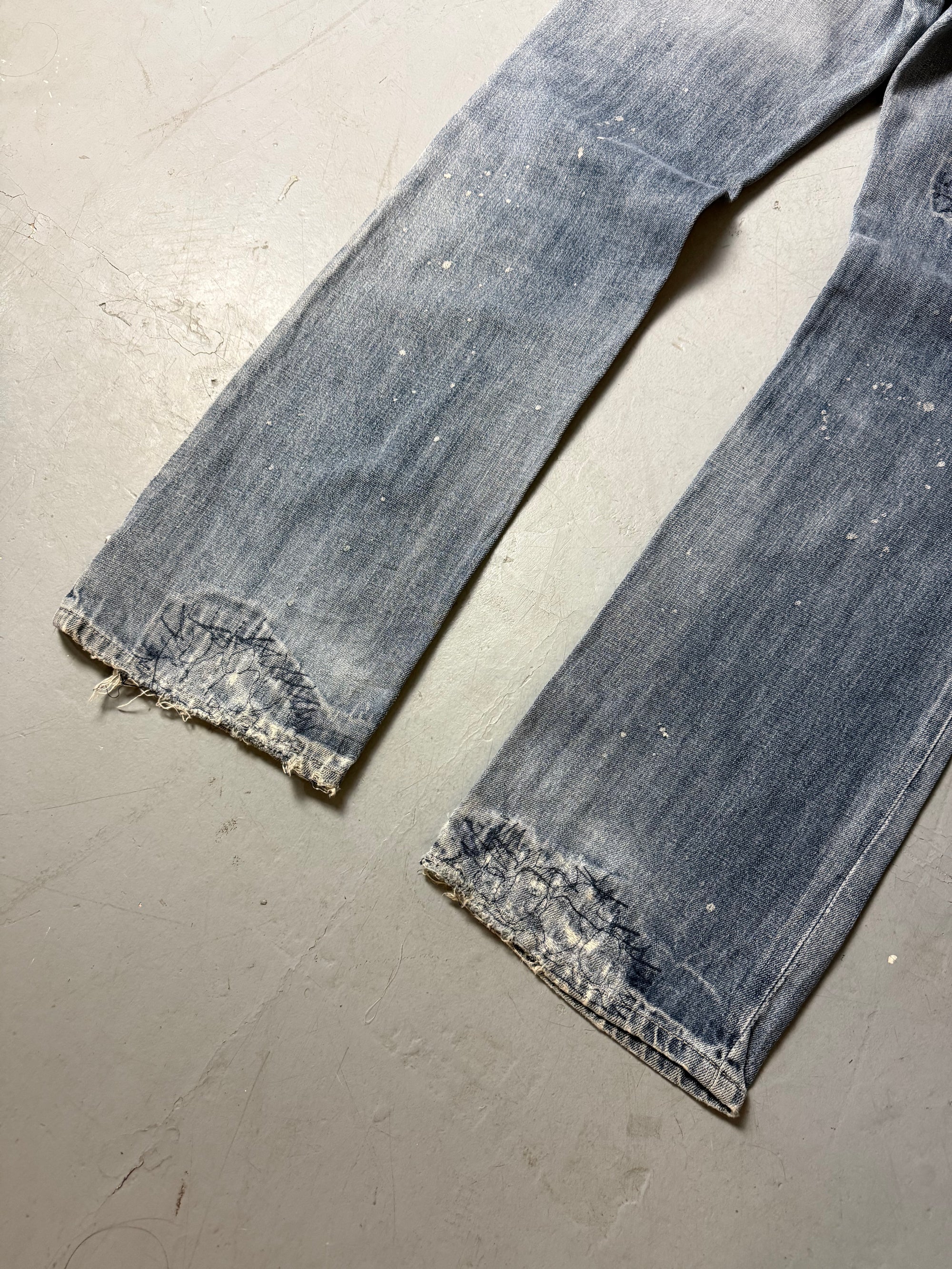 Detailliertes Produktbild von Vintage Big Train Ripped Bootcut Denim M von hinten