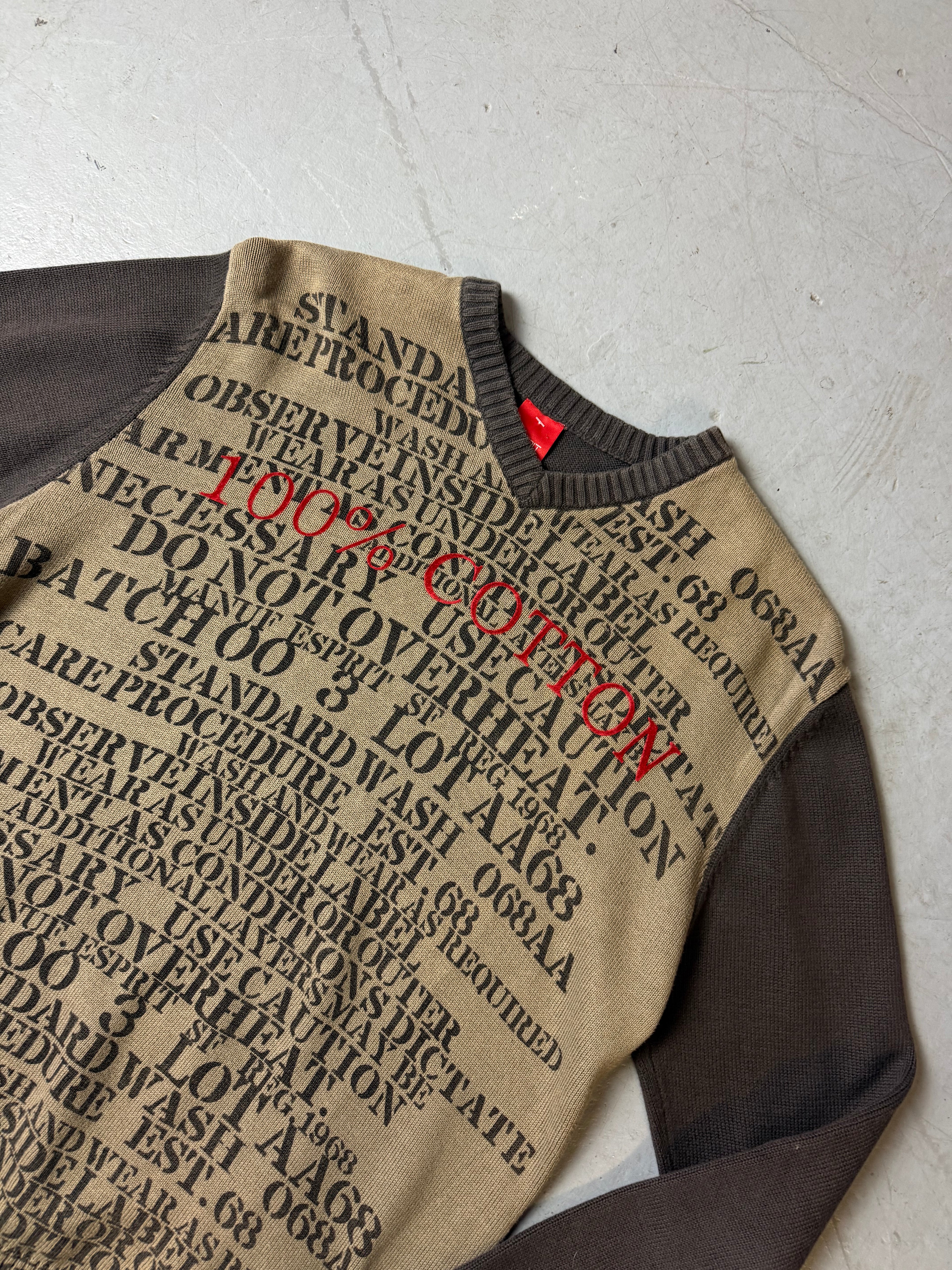 Detailbild von einem Vintage Esprit Brown Knit Sweater von Kragen