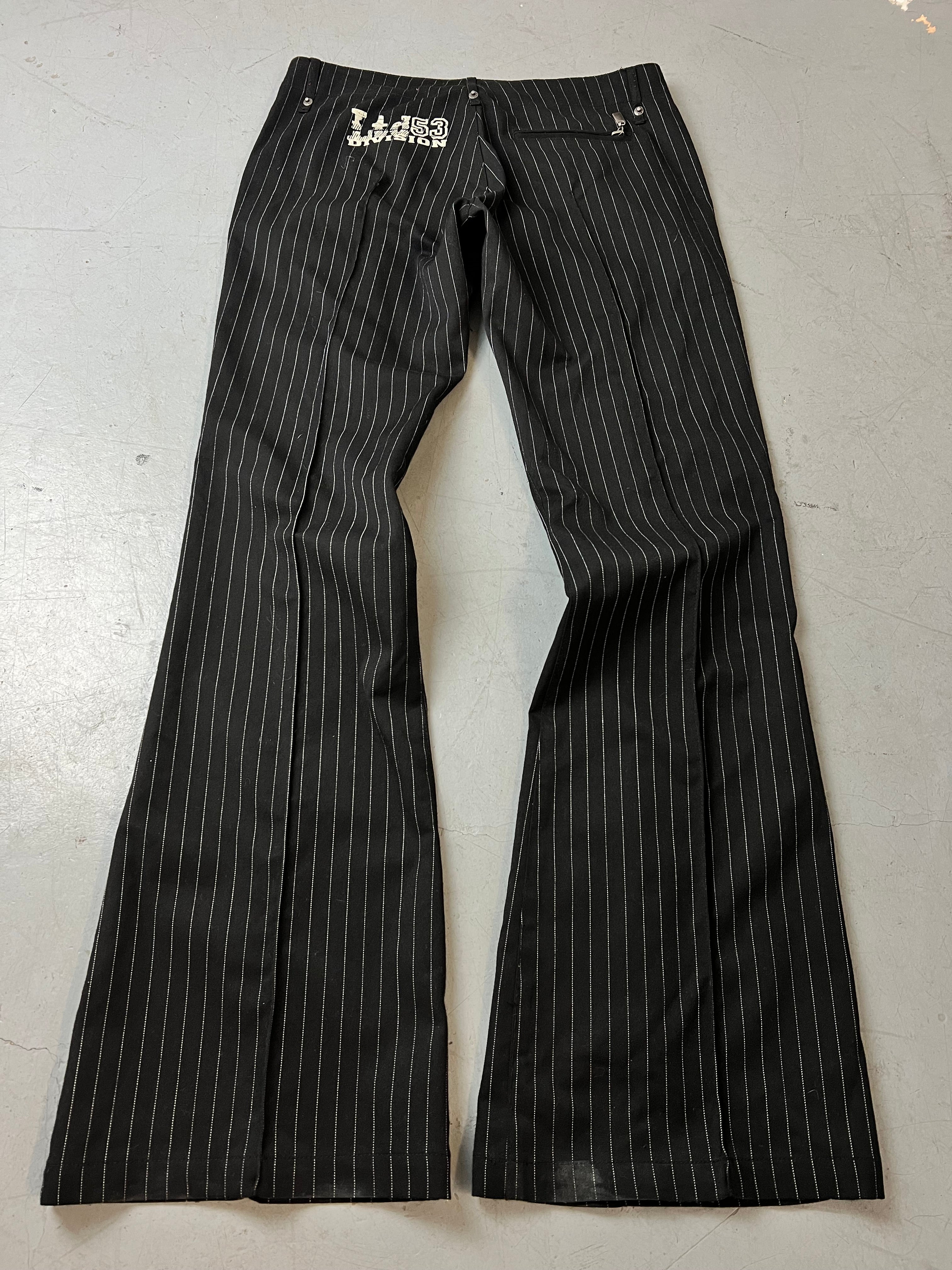 Vintage Low Waist Pinstripe Pants für Damen. Y2K Second Hand 2000s Fashion