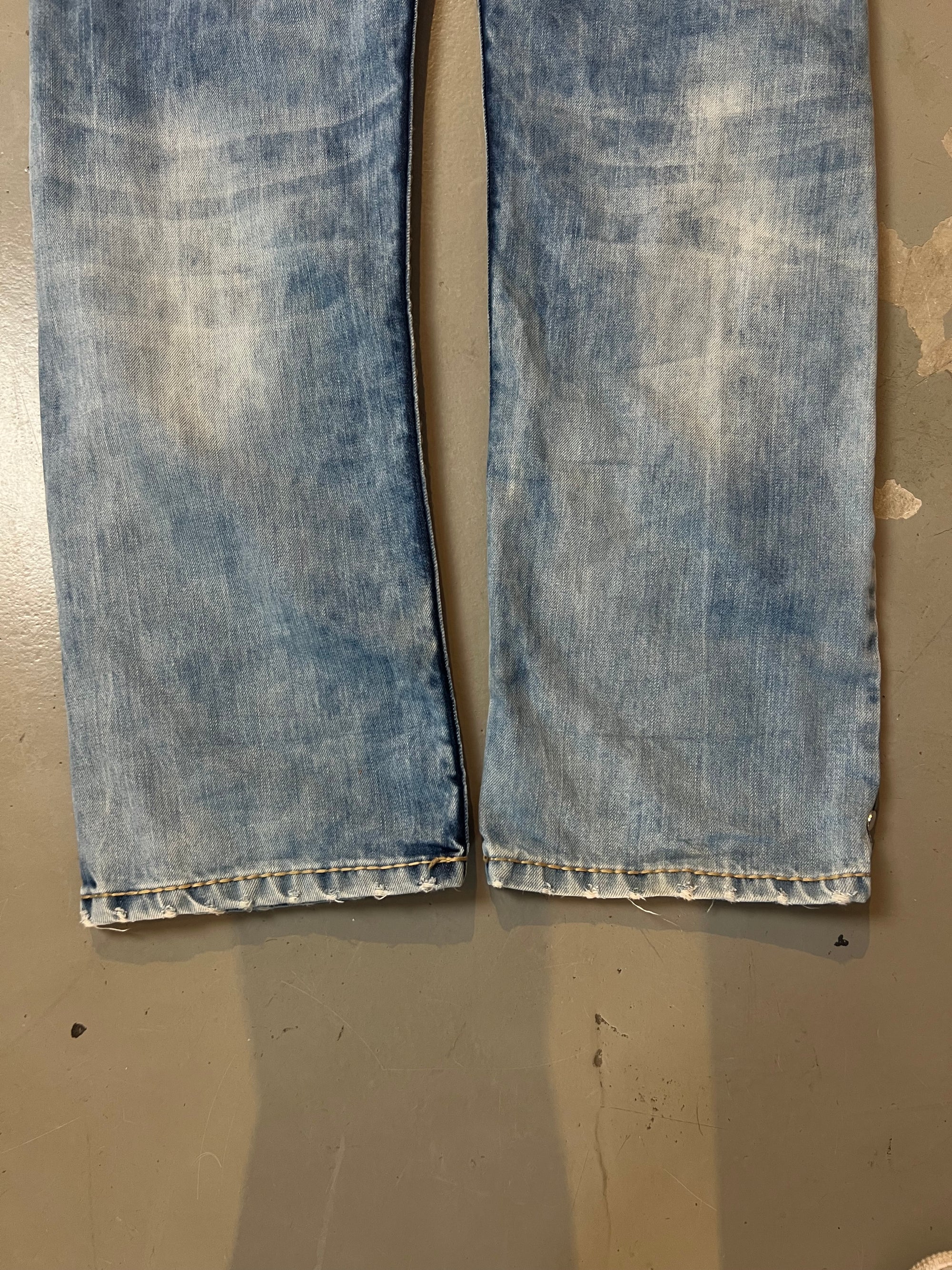 Vintage True Religion Light Blue Ripped Denim L/XL