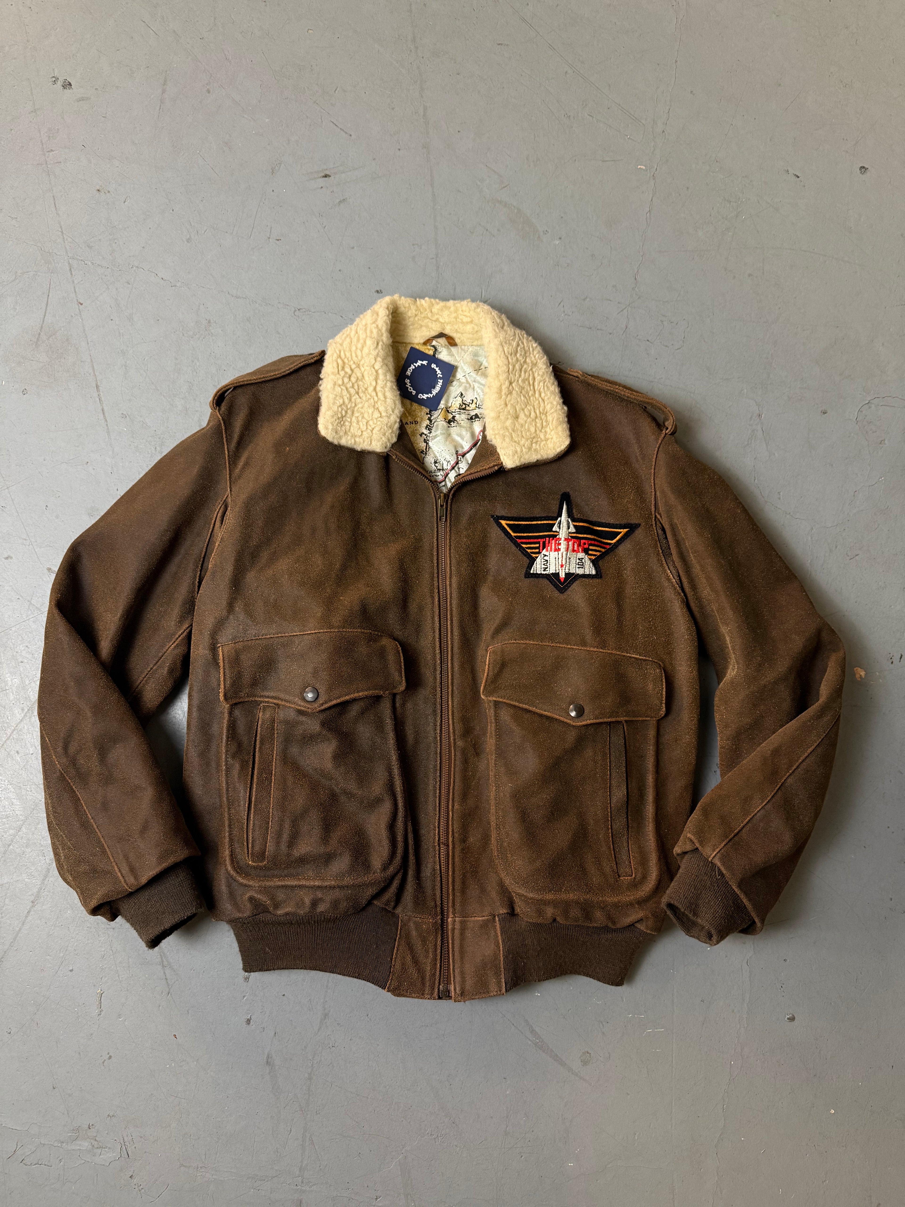 Produktbild von einer Vintage Heavy Brown Leather Jacket von vorne