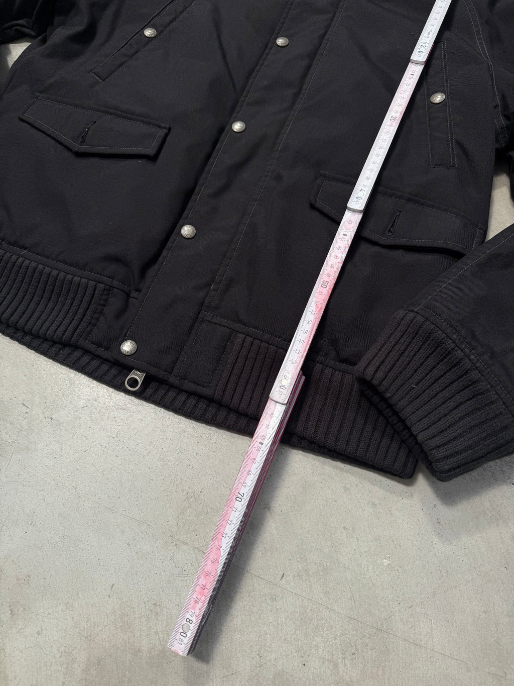 Vintage Woolrich Black Winter Jacket Für Männer. Y2K Second Hand 2000s Fashion 