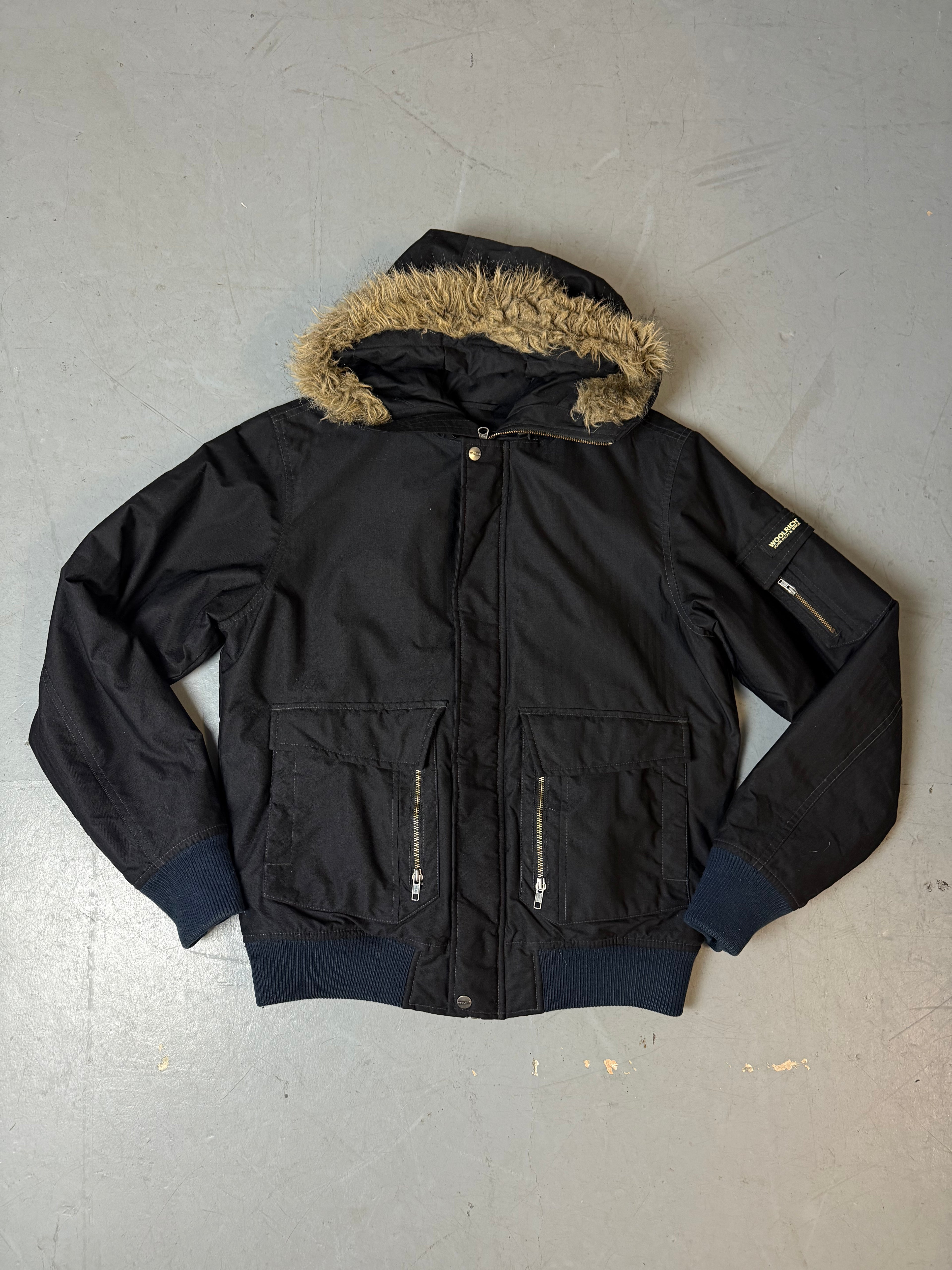 Vintage Woolrich Black Winter Jacket with Fur Hood M/L