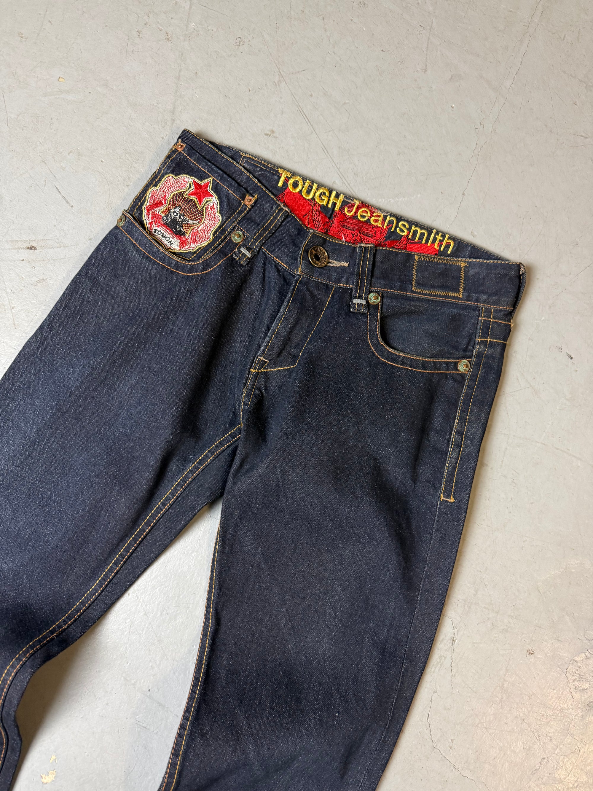 Detailliertes Produktbild von Vintage Tough Jeansmith Dark Blue Straight Leg Denim S/M von vorne