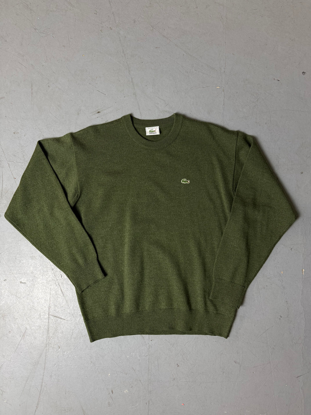 Produktbild von einem Vintage Lacoste Green Knit Sweater von vorne