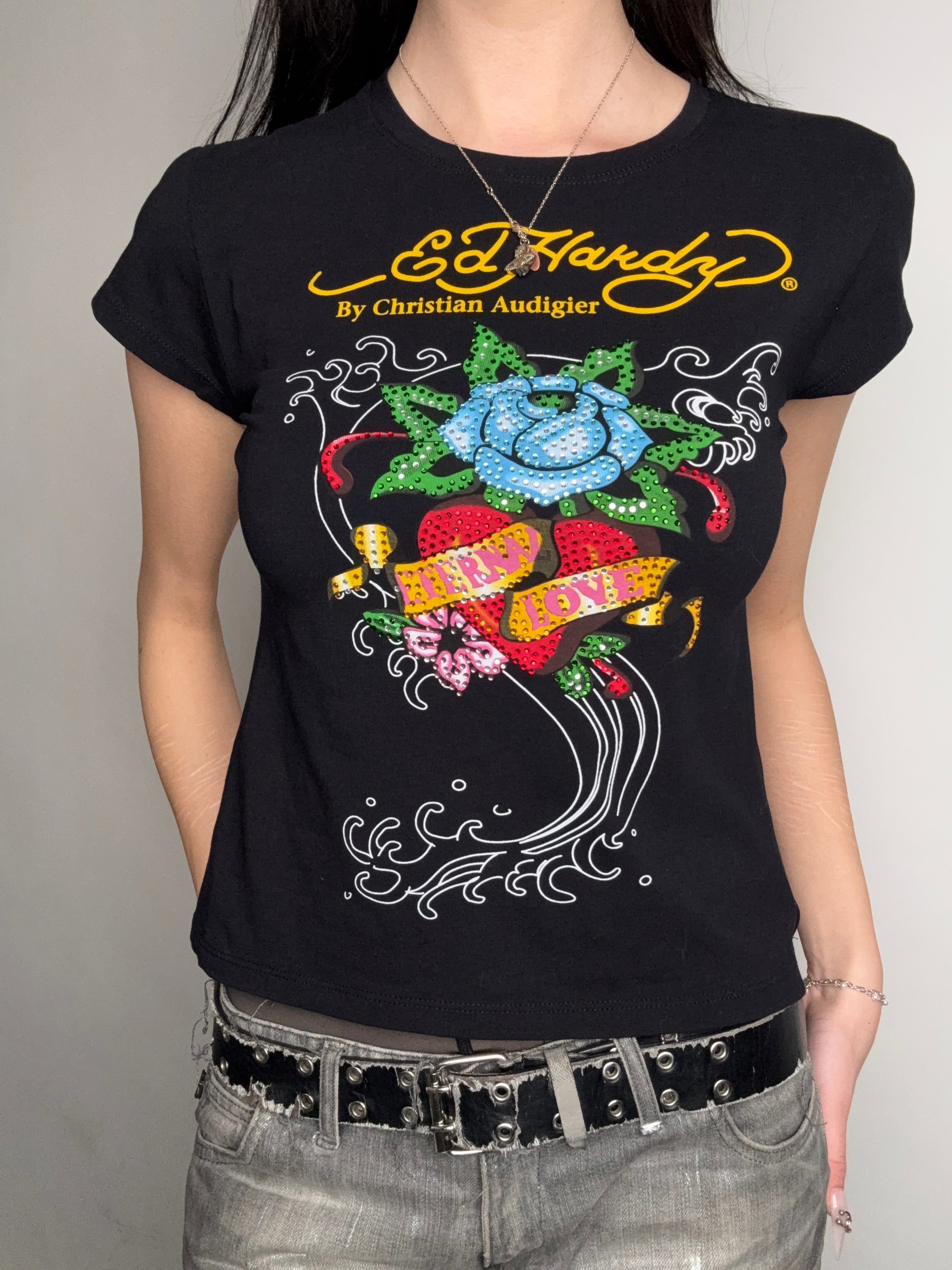 Tragebild von Vintage Ed Hardy Black Rhinestone Baby Tee S von vorne