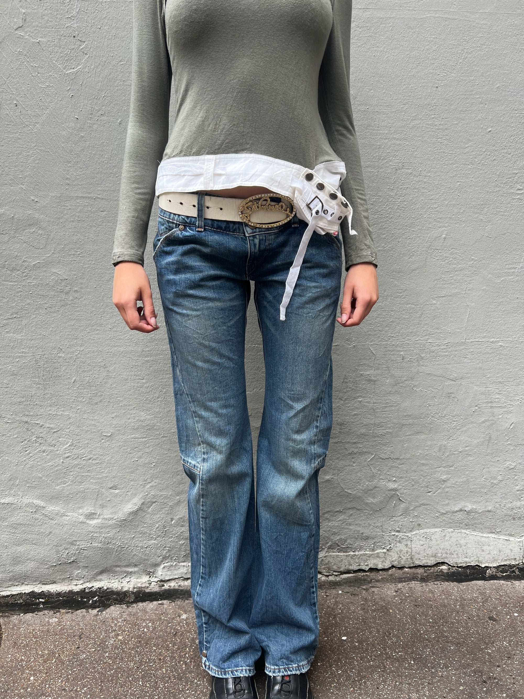 Vintage Levi’s Engineered Low Waist Denim M
