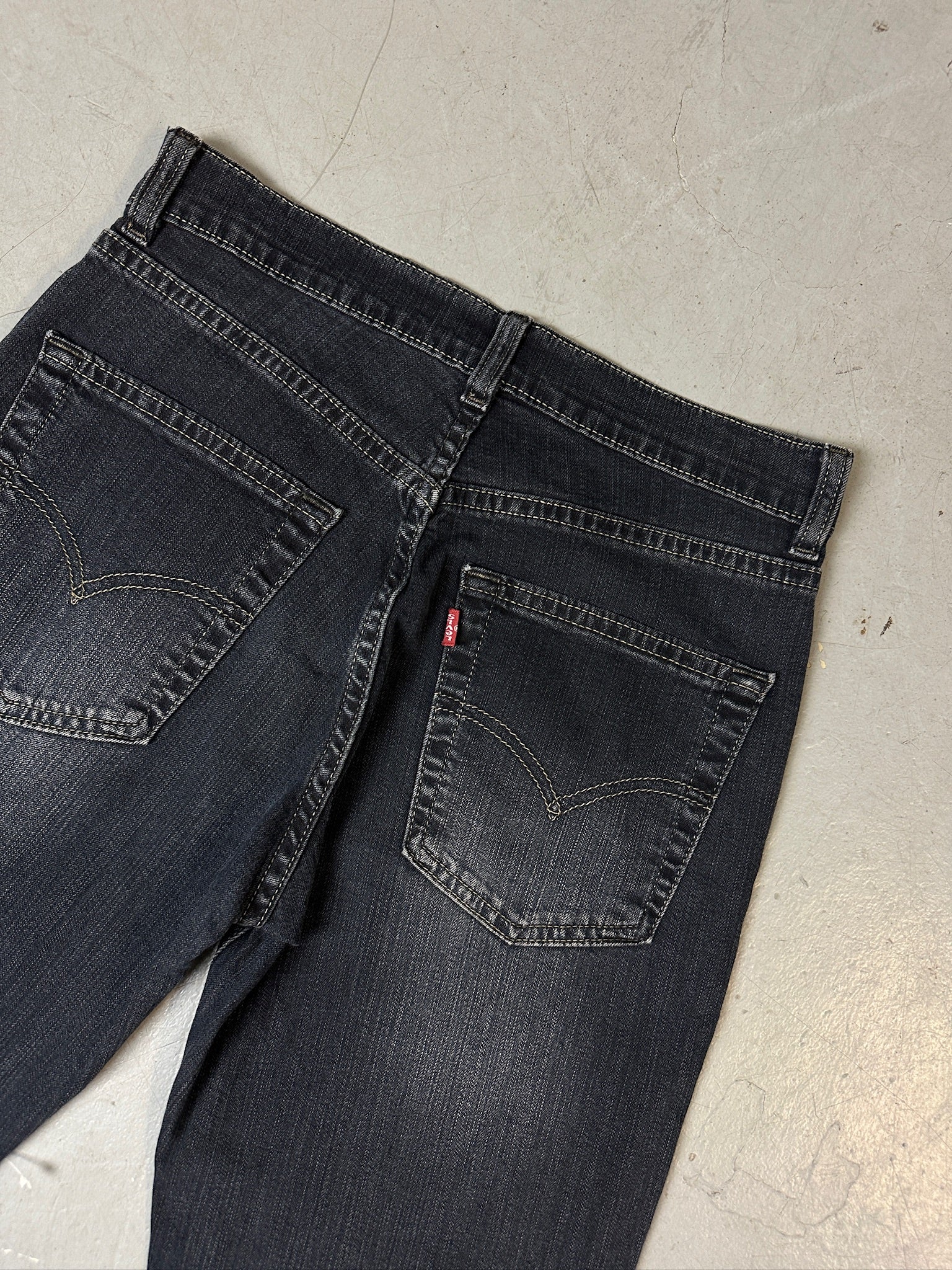 Vintage Levi’s Black High Waisted Denim S