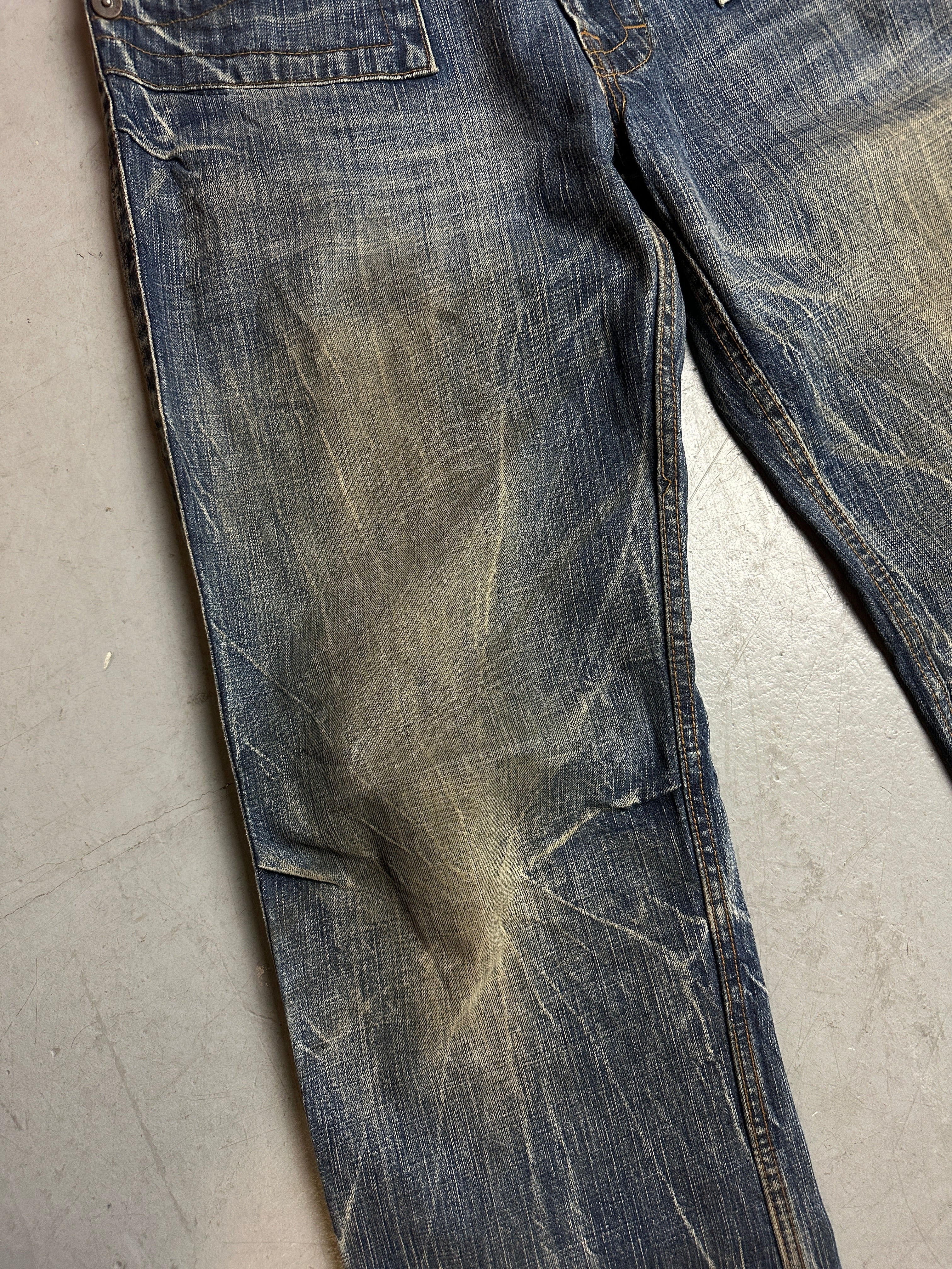 Detailbild von Vintage Oniarai Japanese Denim von vorne