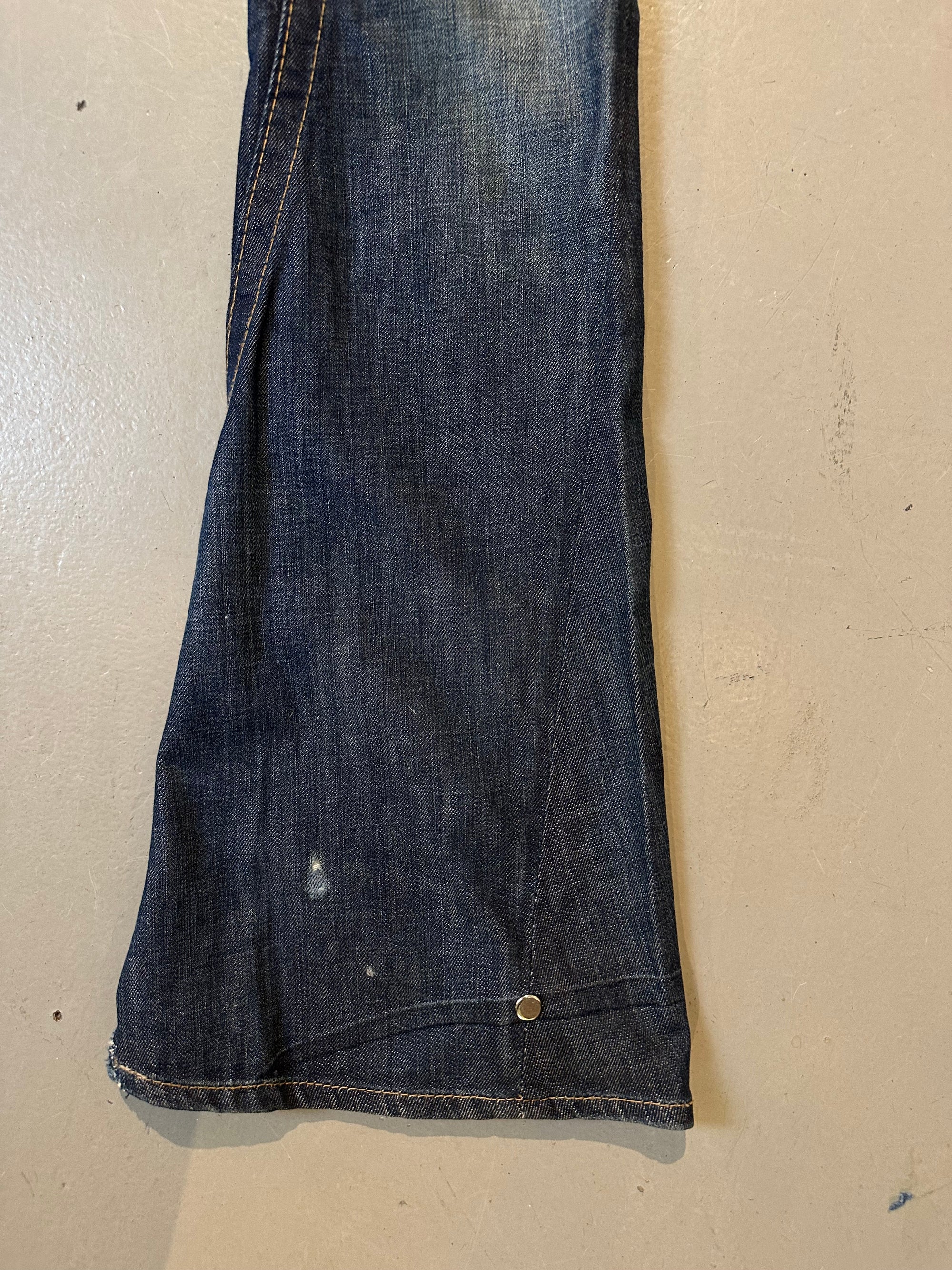 Vintage Ripped Flared True Religion Denim XS