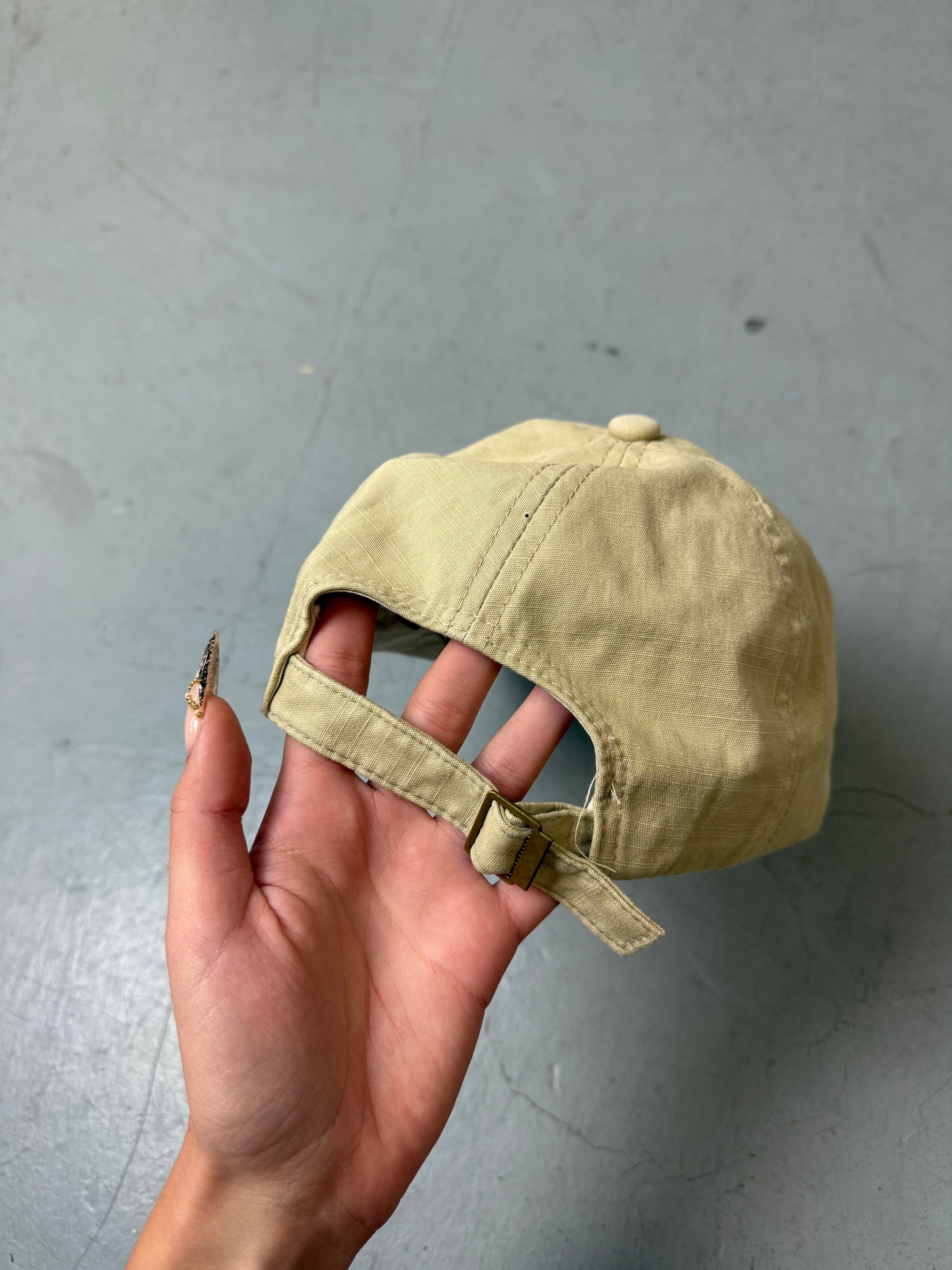Vintage Classic Beige Cap