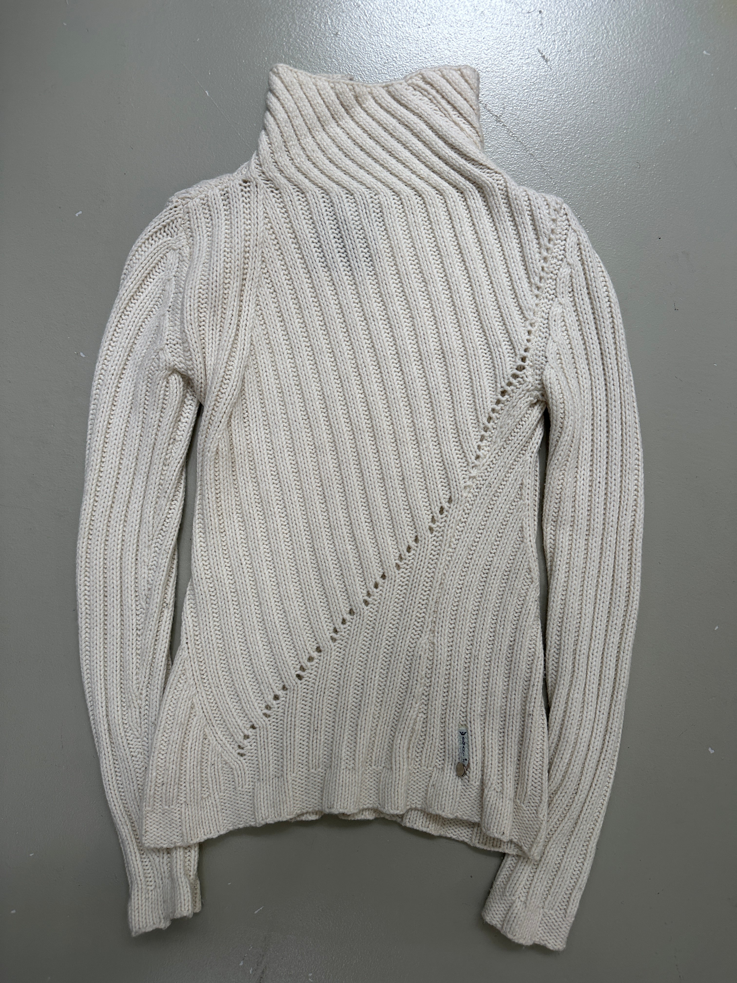 Vintage Armani Jeans Cream Turtleneck Knit Sweater für Herren. Y2K Second Hand 2000s Fashion