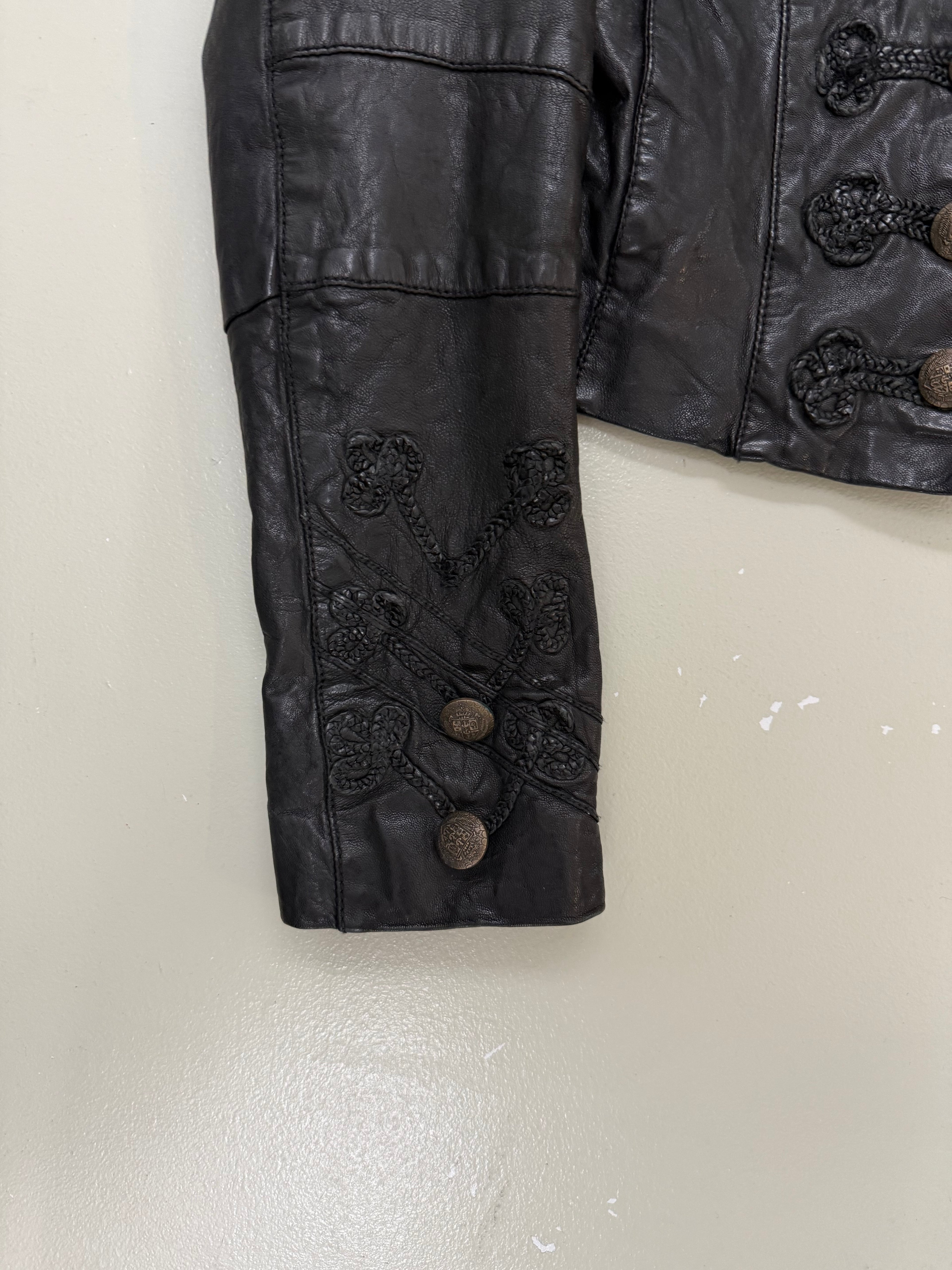 Vintage Napoleon Button Up Leather Jacket für Herren. Y2K Second Hand 2000s Fashion 