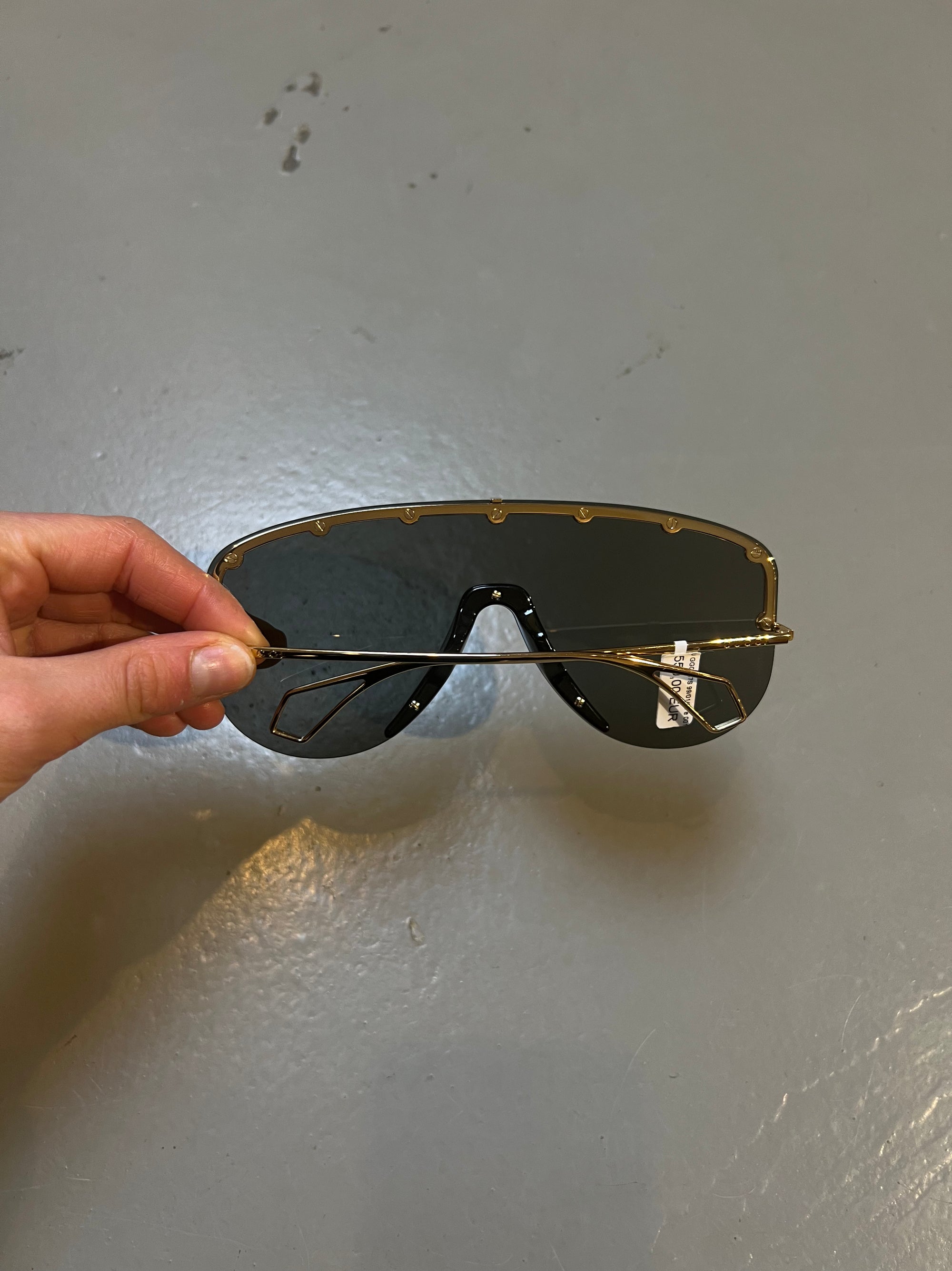 Produktbild von Gucci Sunglasses Big von hinten