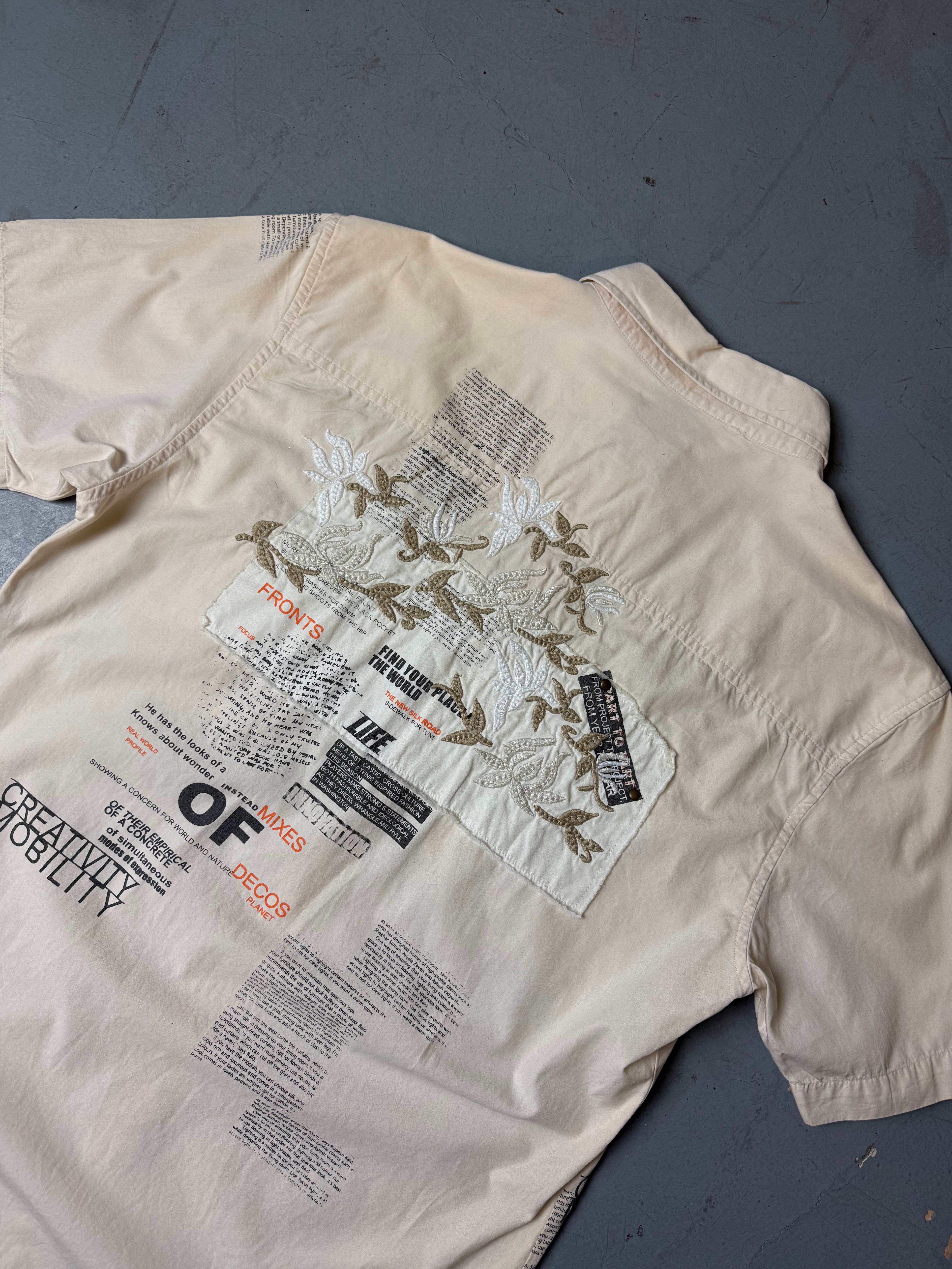 Vintage Guru Beige Printed Button Up Shirt L