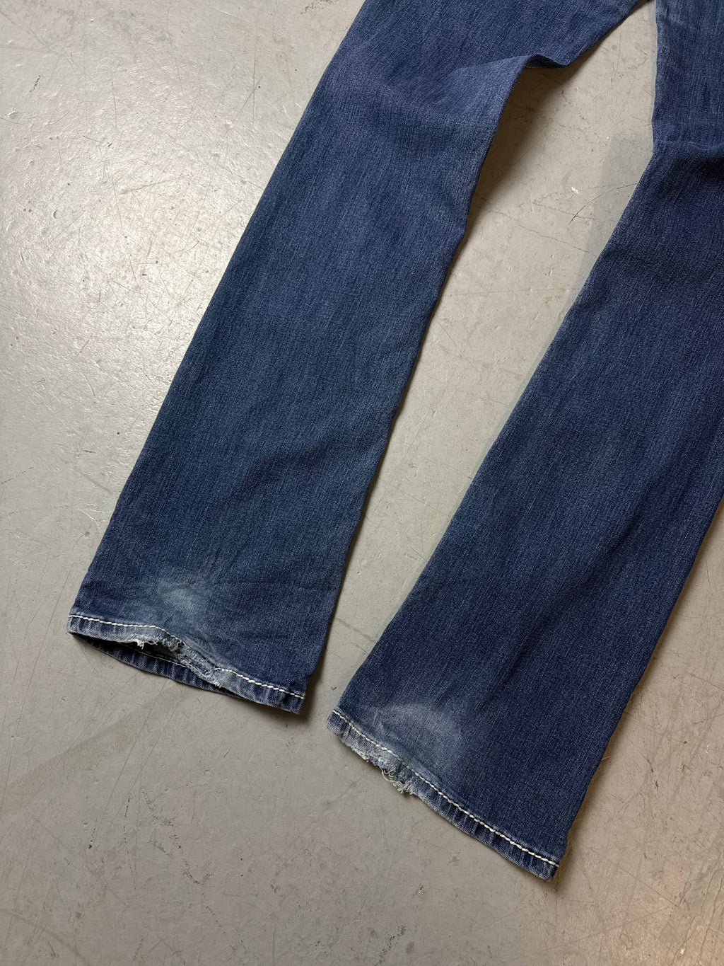 Detailbild von Vintage Shyanne Bootcut Denim with Backstitching M/L von hinten 