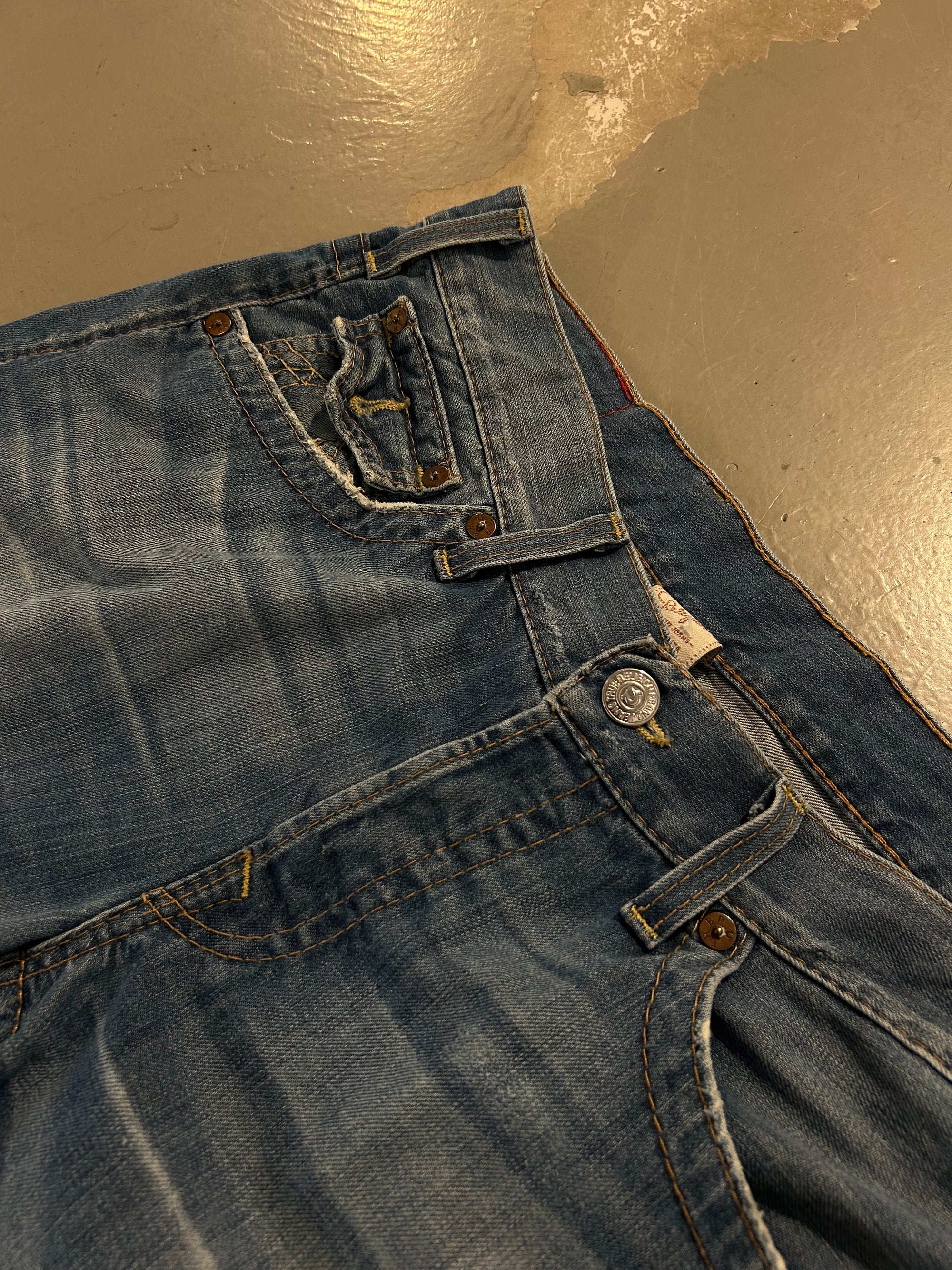 Vintage True Religion Ripped Denim L/XL