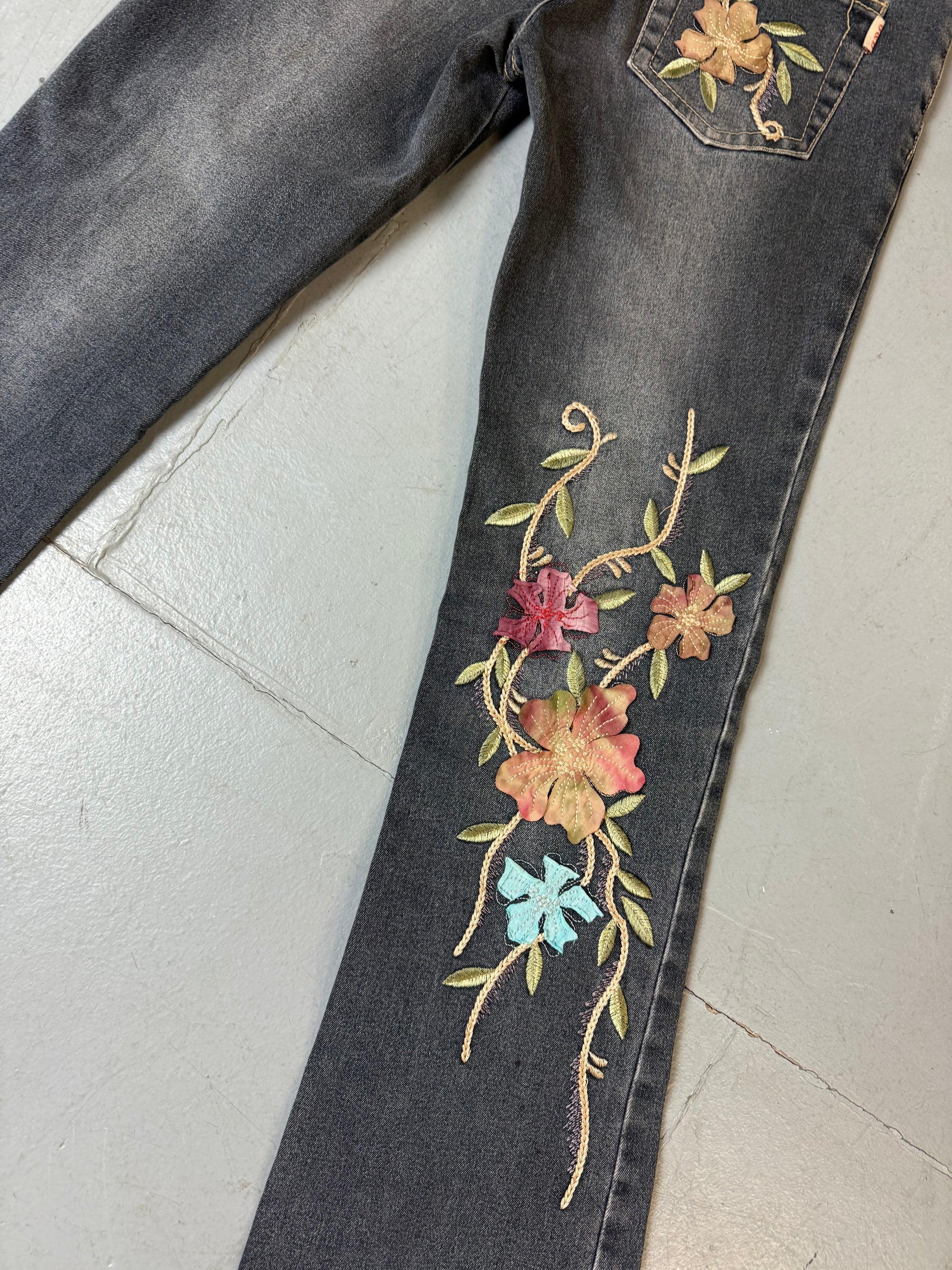 Vintage J&D Grey Low Waits Denim with Flowers XS