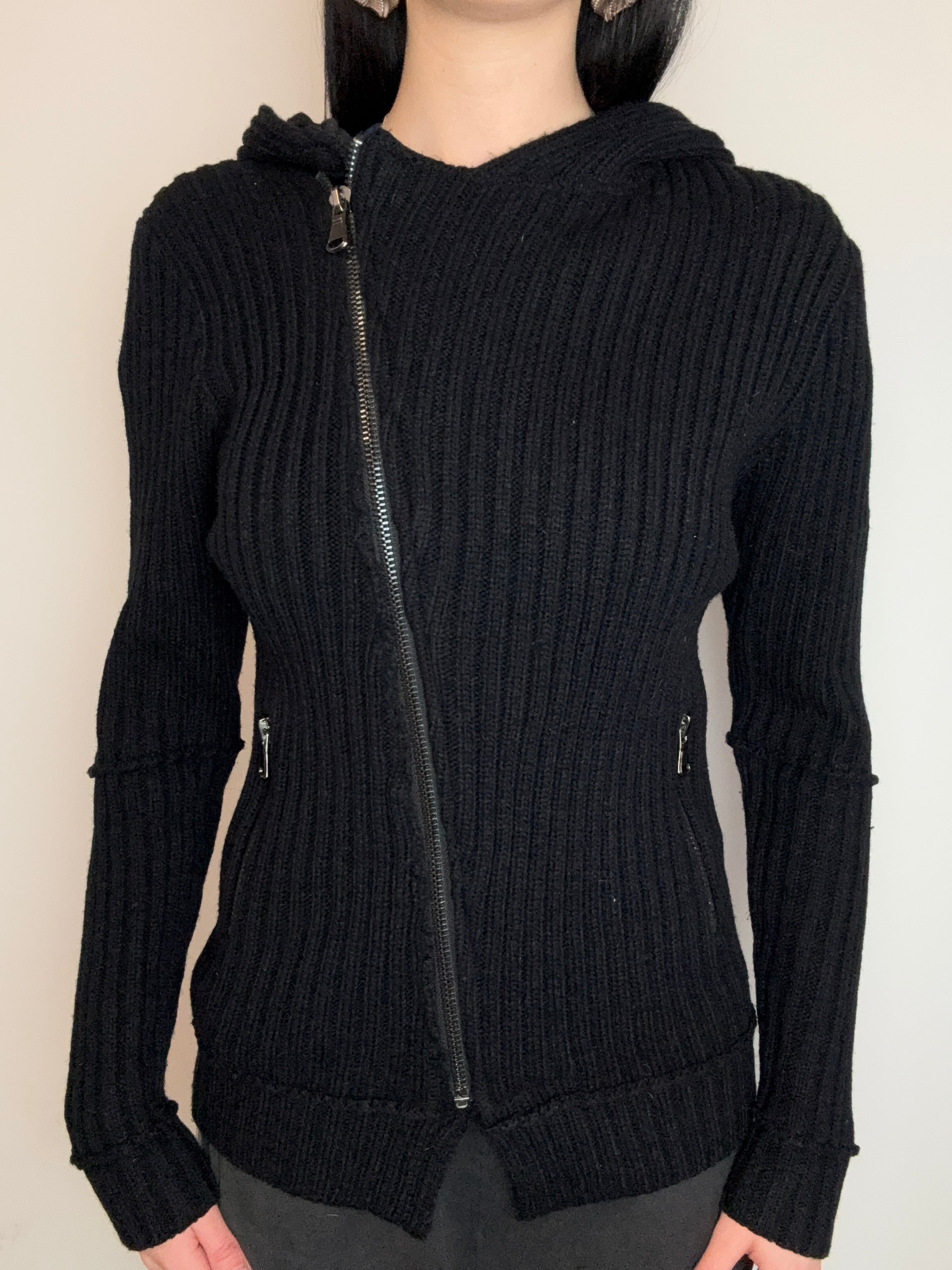 Vintage Enos Jeans Black Knit Zip Jacket für Damen. Y2K Second Hand 2000s Fashion