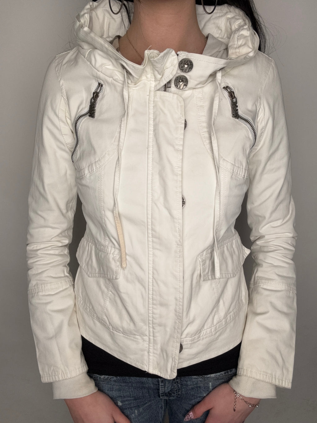 Vintage Miss Sixty White Jacket für Damen. Y2K Secondhand 2000s Fashion.