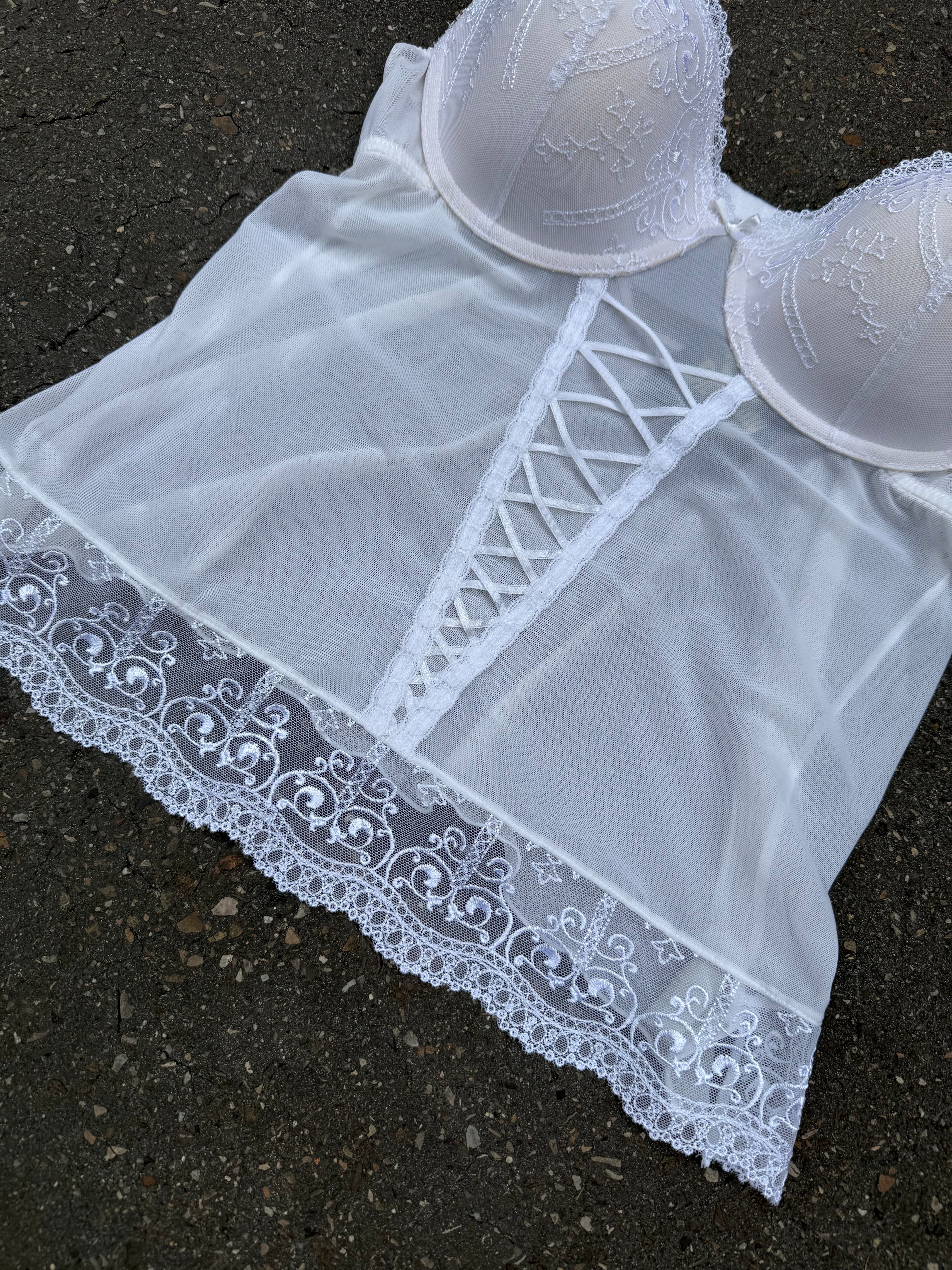 Vintage White Corsett Mesh Top M