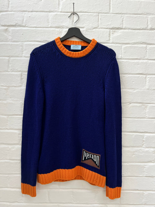 Prada AW18 Graphic Race Logo Knit Sweater (S) Blau Orange Strickpullover von Prada Still Thrifting Vintage Shop