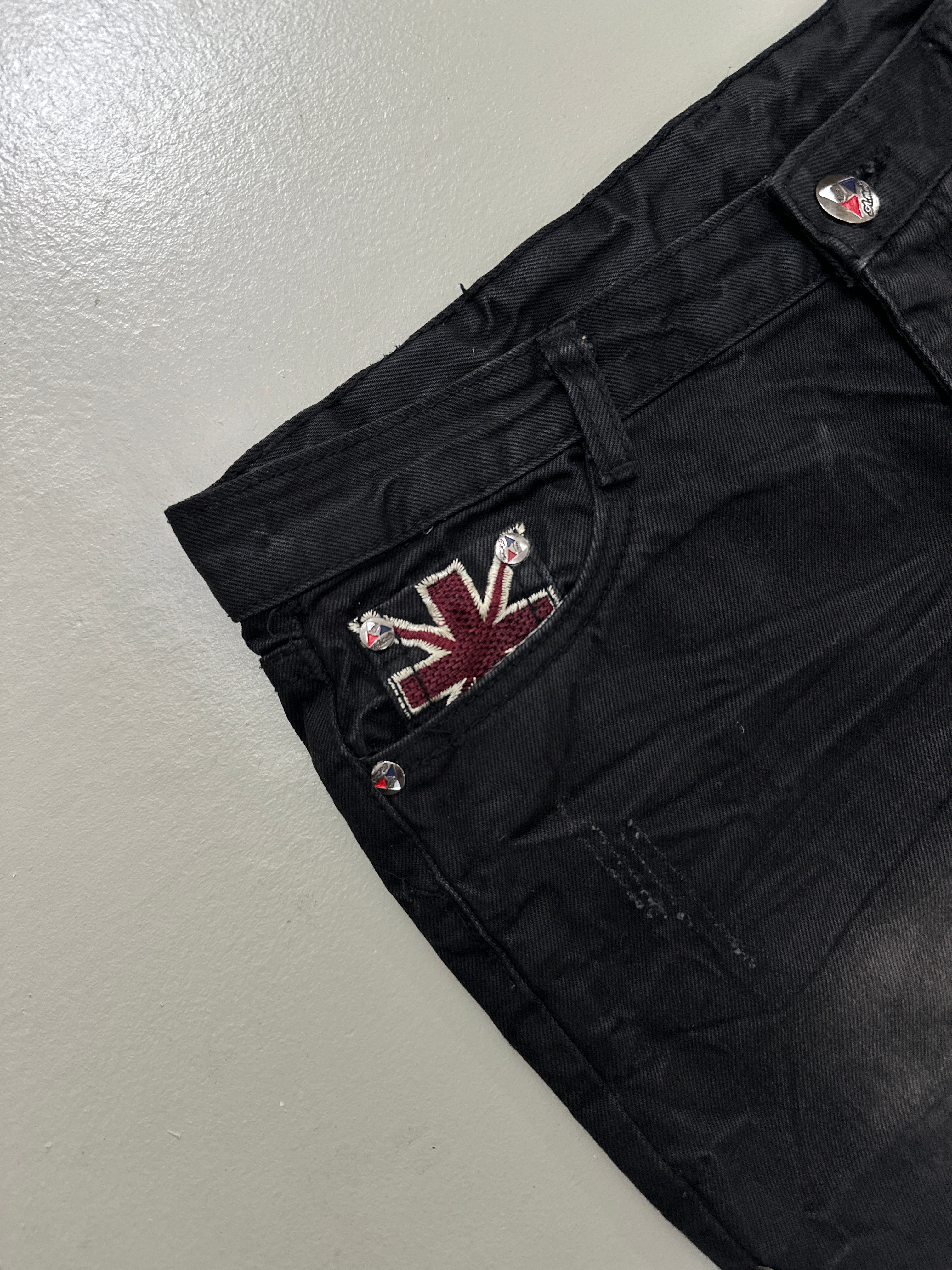 Vintage Black UK Flag Mini Skirt für Frauen. Y2K Second Hand 2000s Fashion
