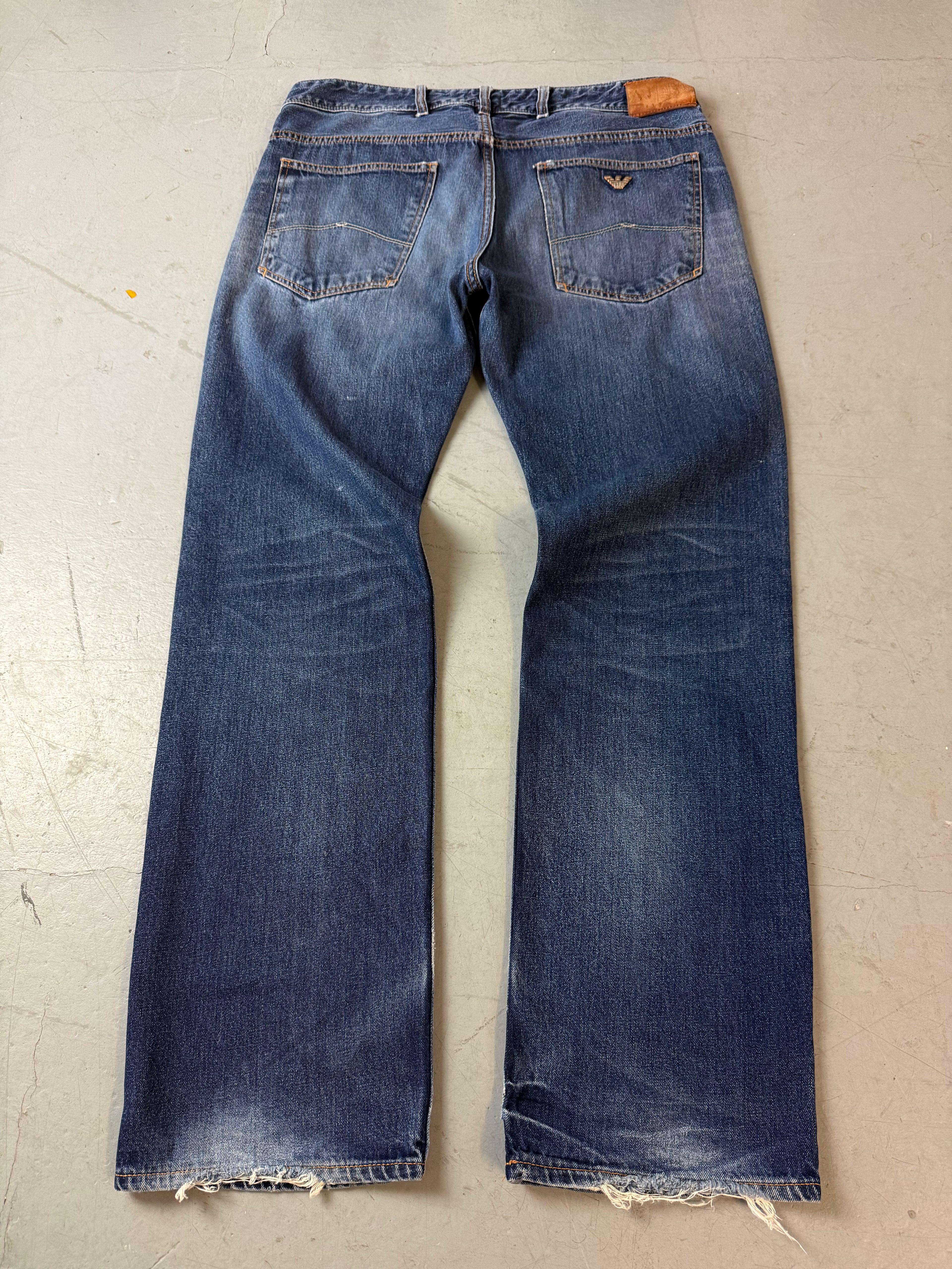 Vintage Armani Jeans Baggy Straight Leg Denim für Herren. Y2K Second Hand 2000s Fashion