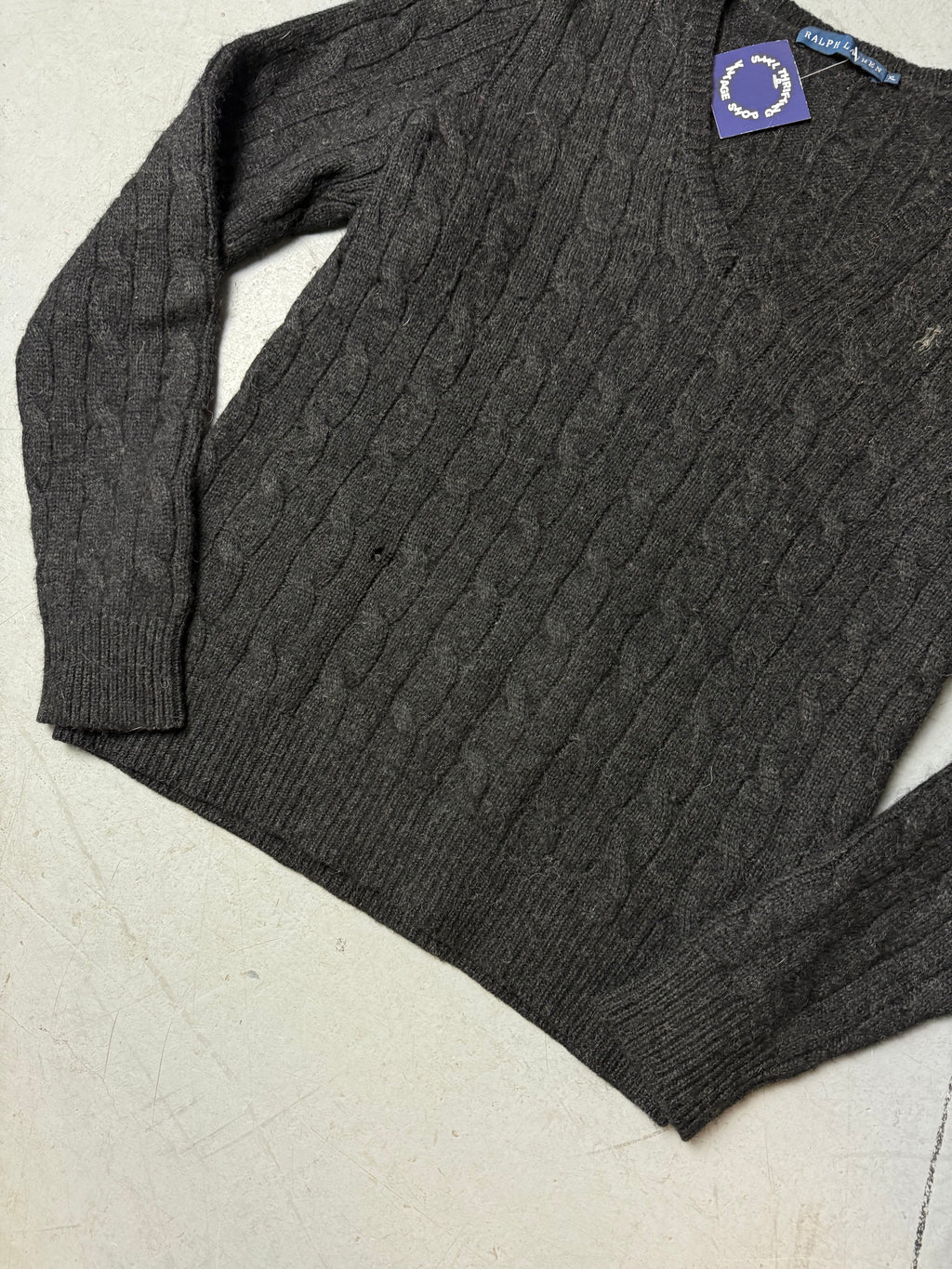 Vintage Ralph Lauren Dark Grey Wool Sweater for boys and girls. Y2K Second Hand 2000s Fashion 