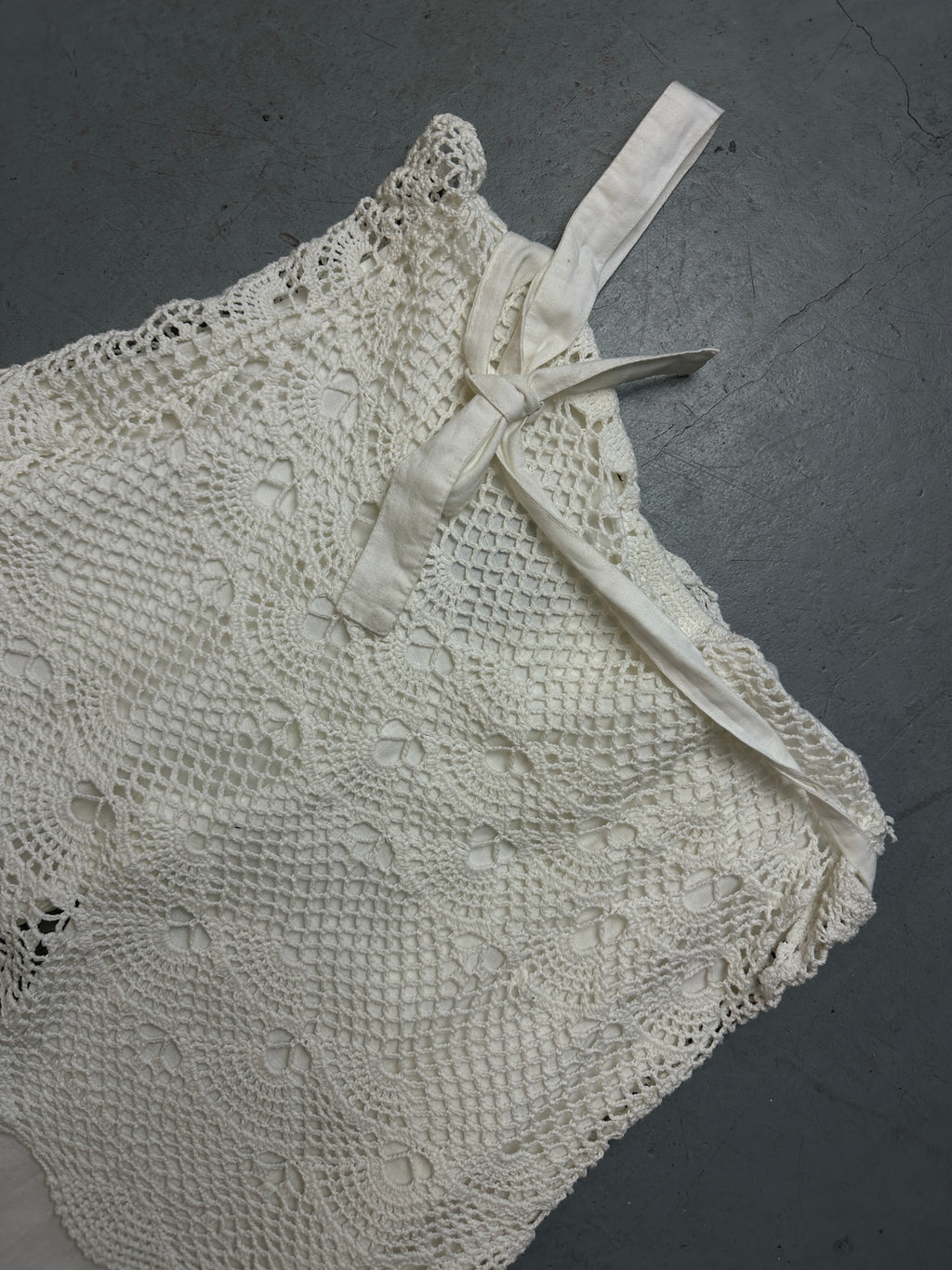 Detailliertes Produktbild von Vintage White Linen Knit Skirt Pants M von hinten