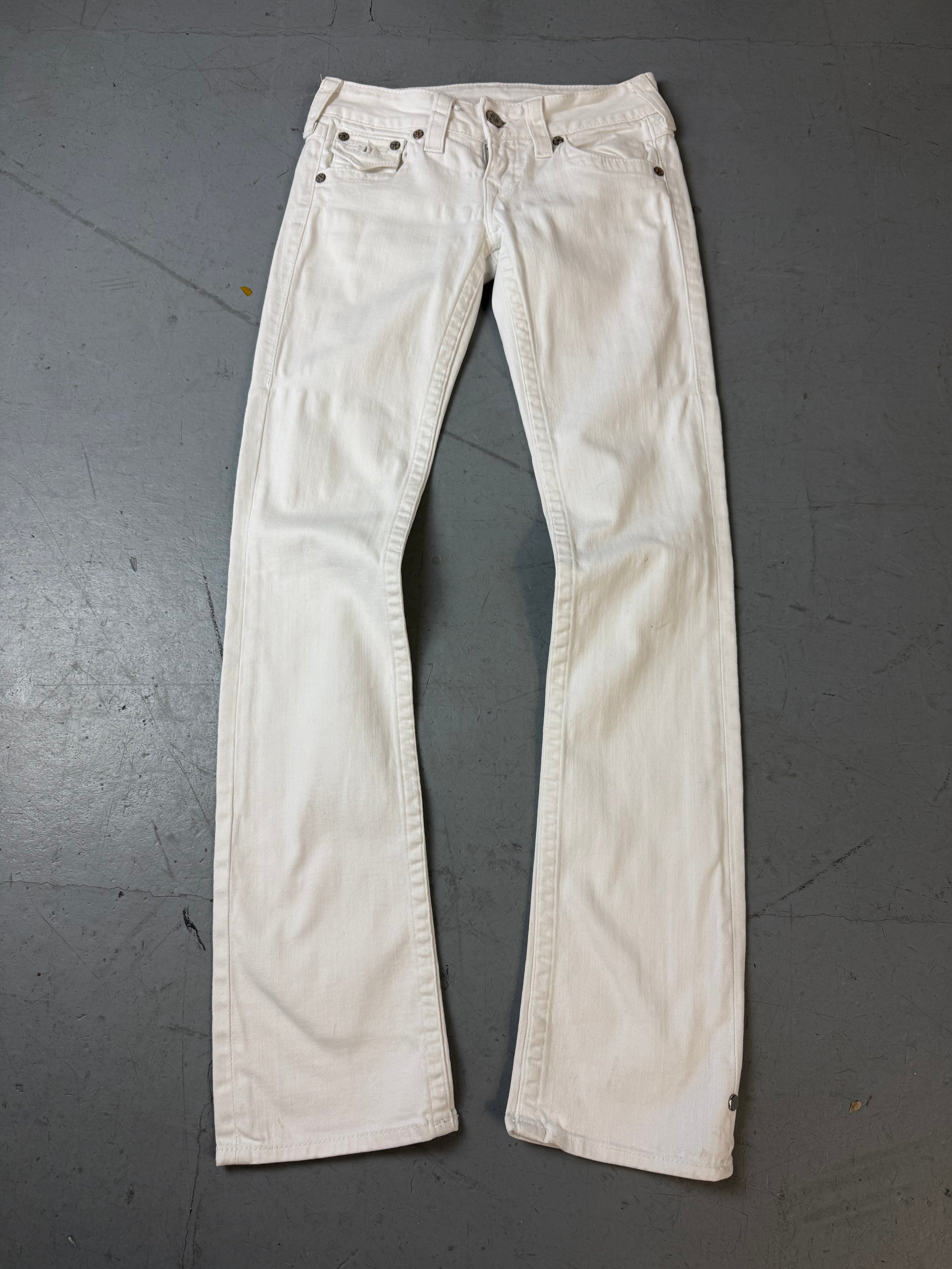 Vintage True Religion White Low Waist Bootcut Jeans für Damen. Y2K Second Hand 2000s Fashion