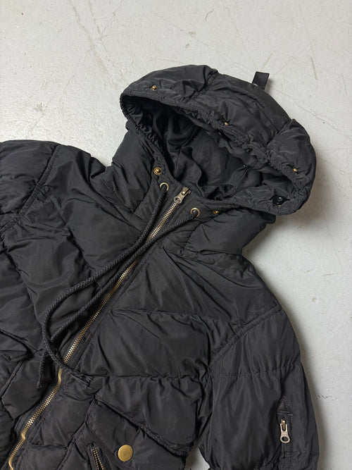 Vintage Lee Jeans Black Cropped Puffer Jacket for girls. Y2K Second Hand 2000s Fashion 