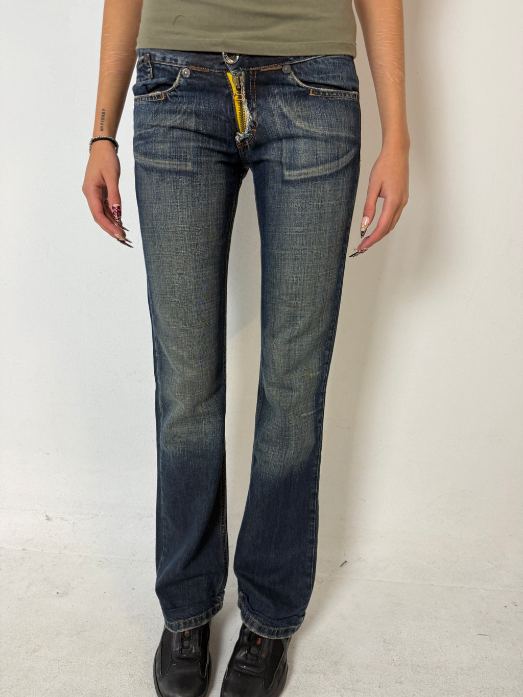 Y2K De puta Madre mid waist bootcut denim für Damen 