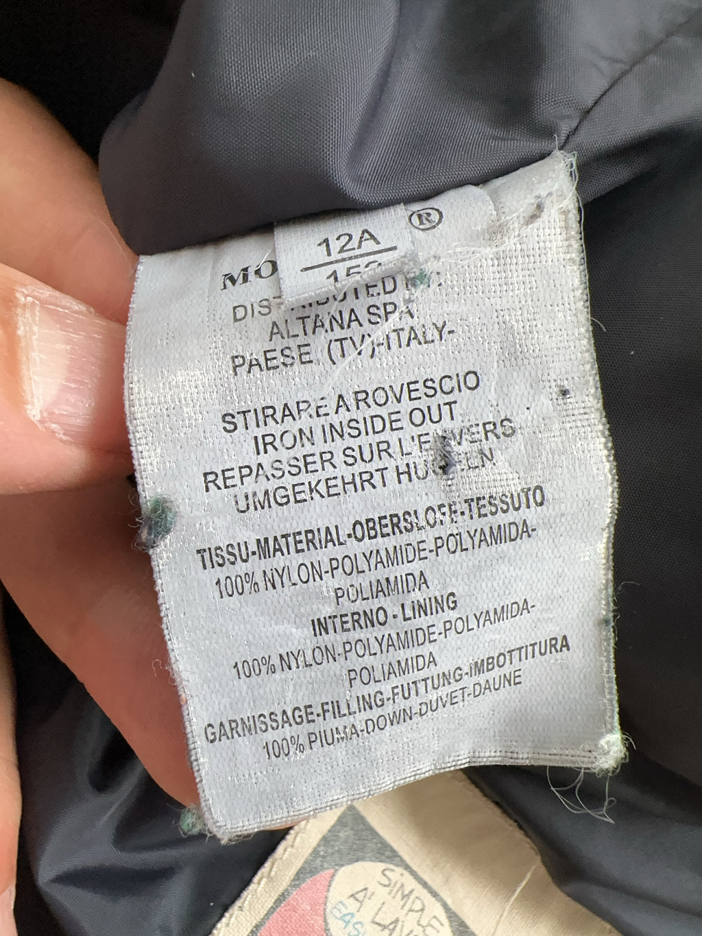 Vintage Moncler Jacke für Damen. Y2K Second Hand 2000s Fashion