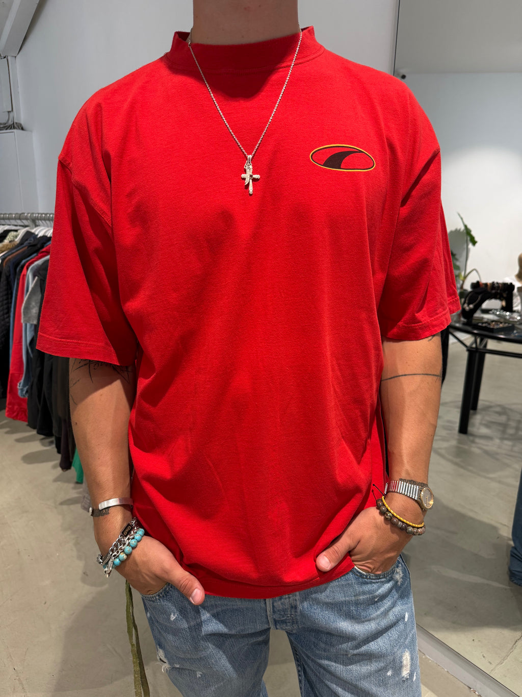 Vintage Puma Red Graphic T-Shirt (L)