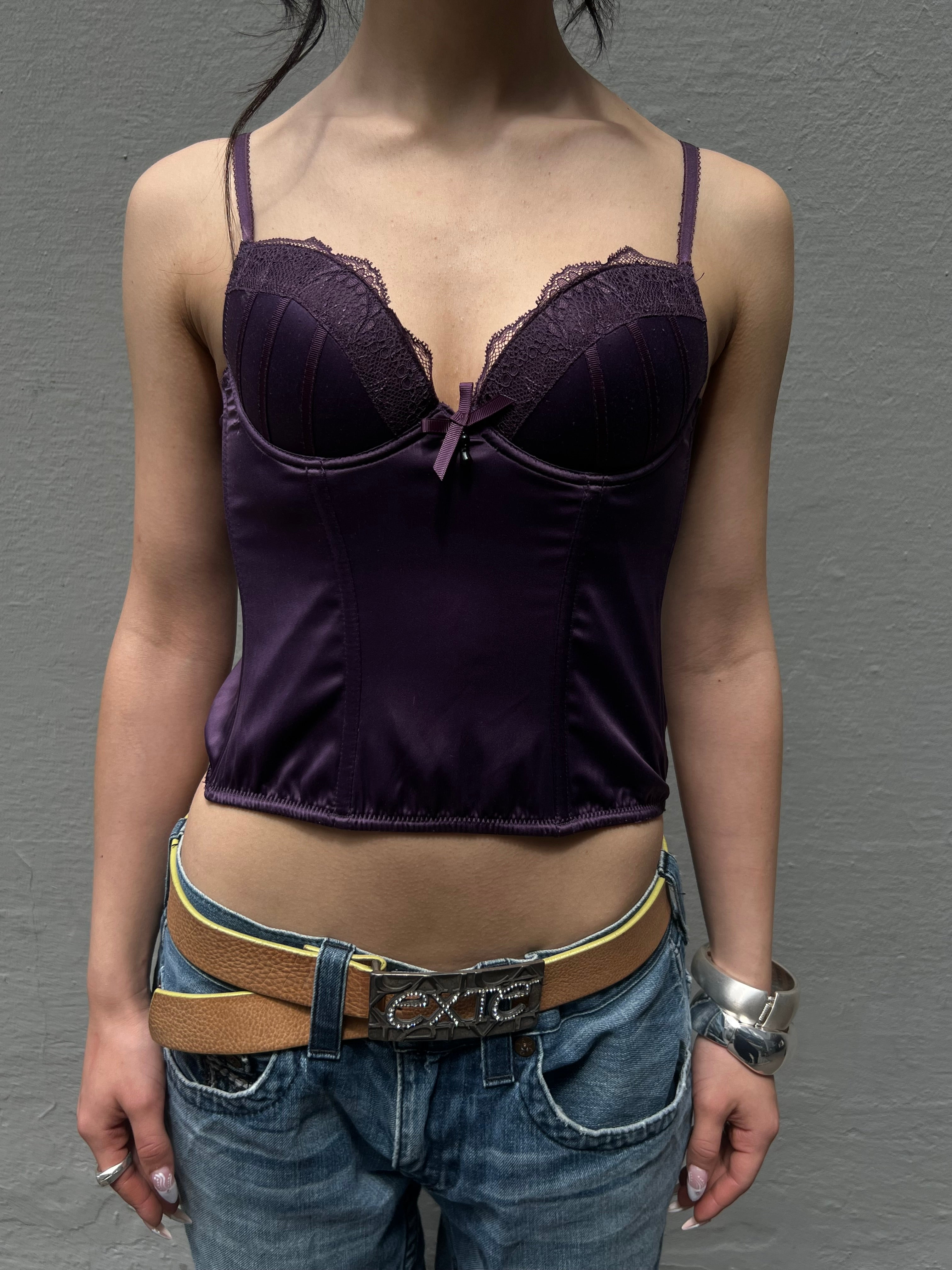 Tragebild lila Corset vorne 