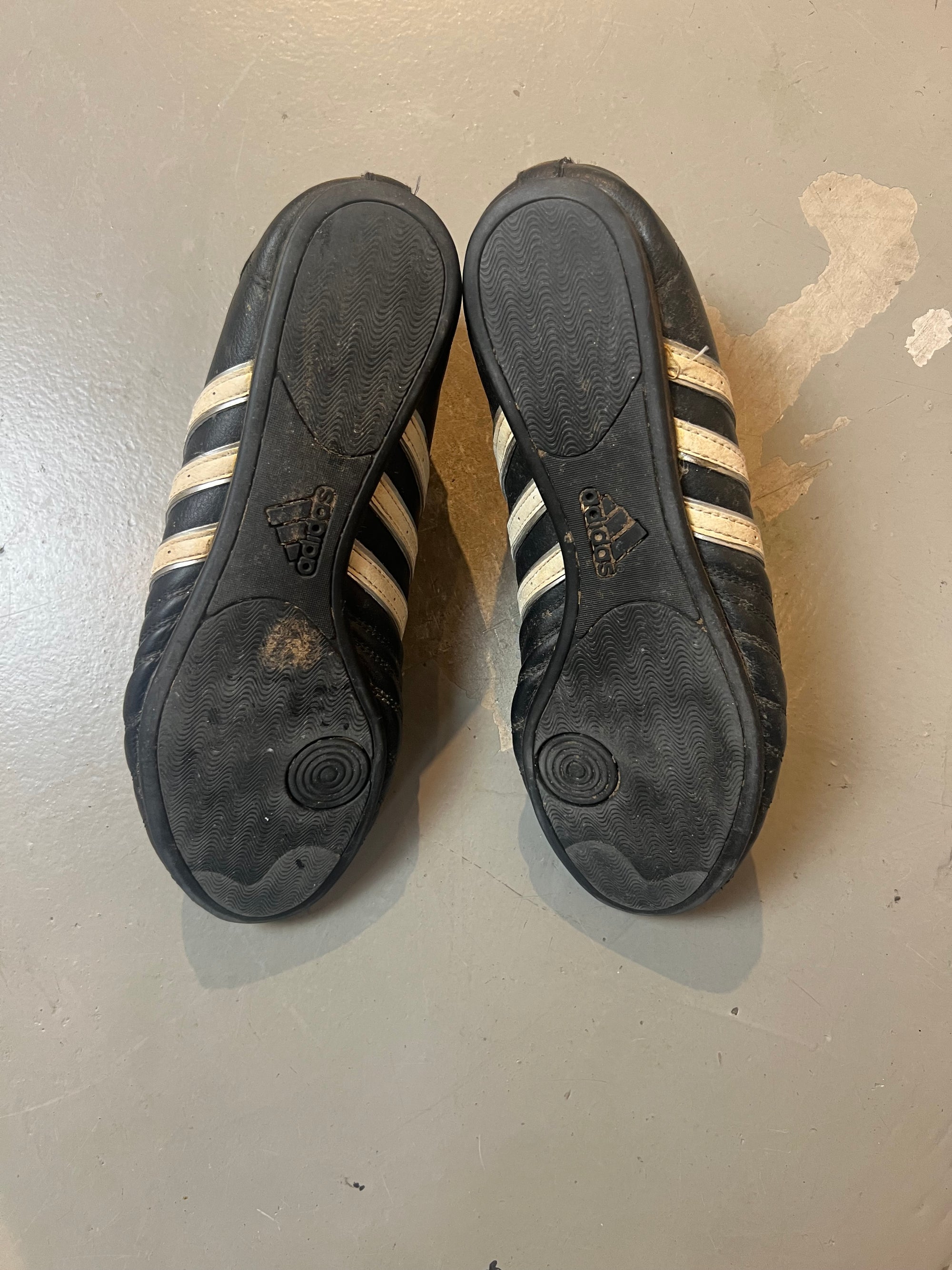 Vintage Black Adidas Teakwondo Sneaker 43 1/2