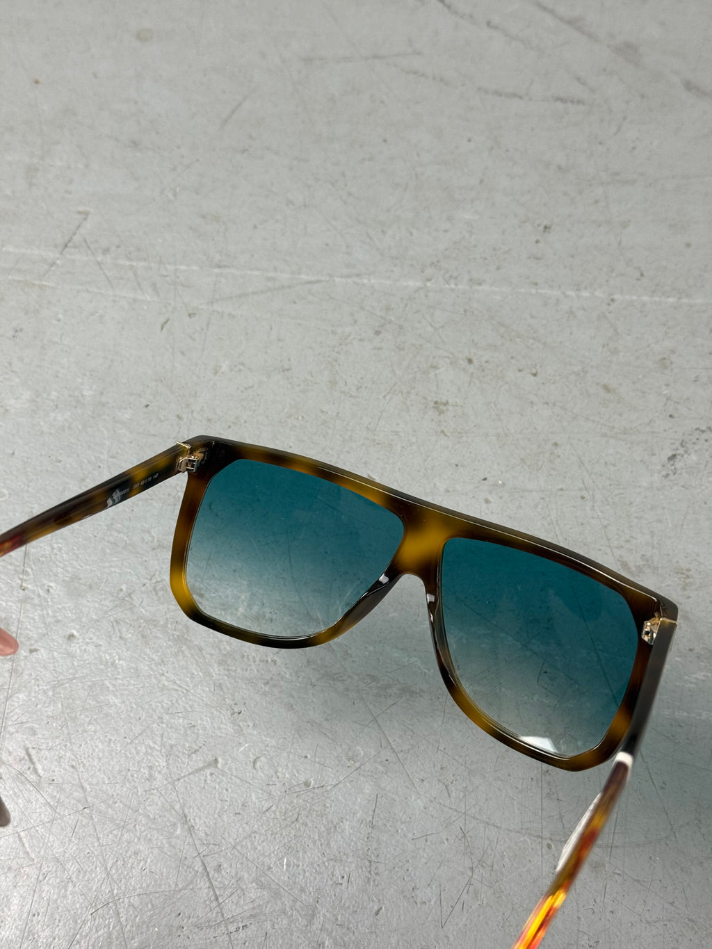 Loewe Blue Sunglasses Unisex. Y2K Second Hand 2000s Fashion