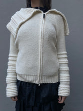 Laden Sie das Bild in den Galerie-Viewer, Vintage Armani Jeans Knit Zipper S/M