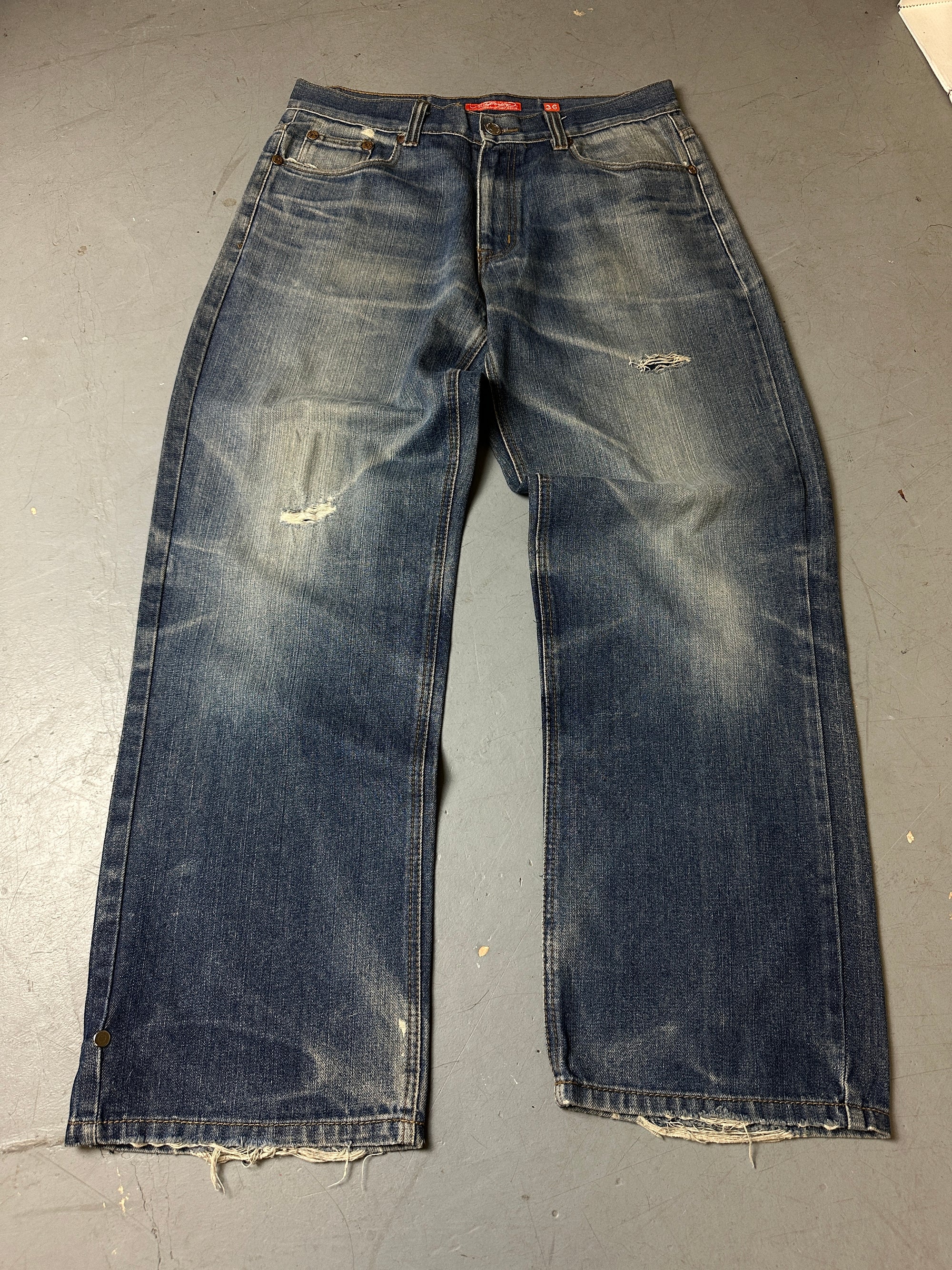 Vintage Ed Hardy Light Blue Baggy Denim with Stitching M/L