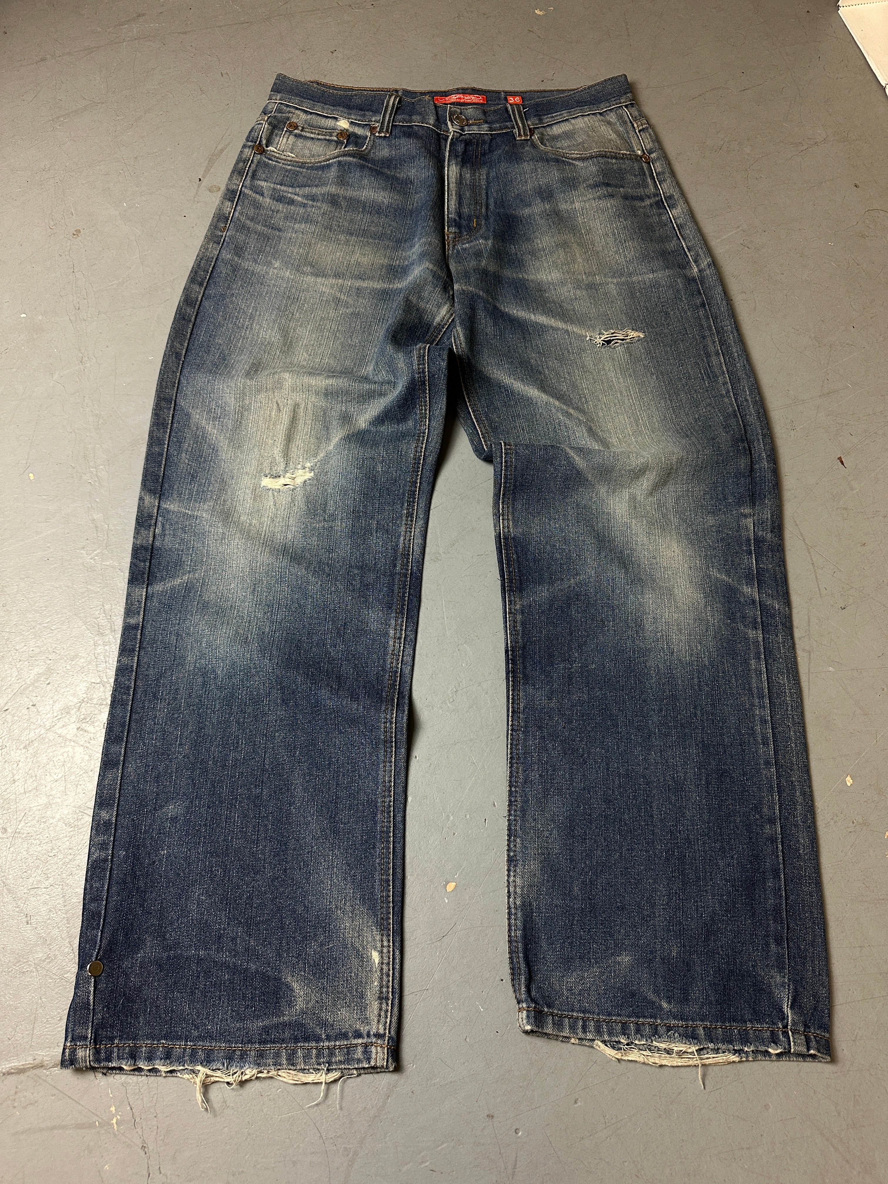 Vintage Ed Hardy Light Blue Baggy Denim with Stitching M/L