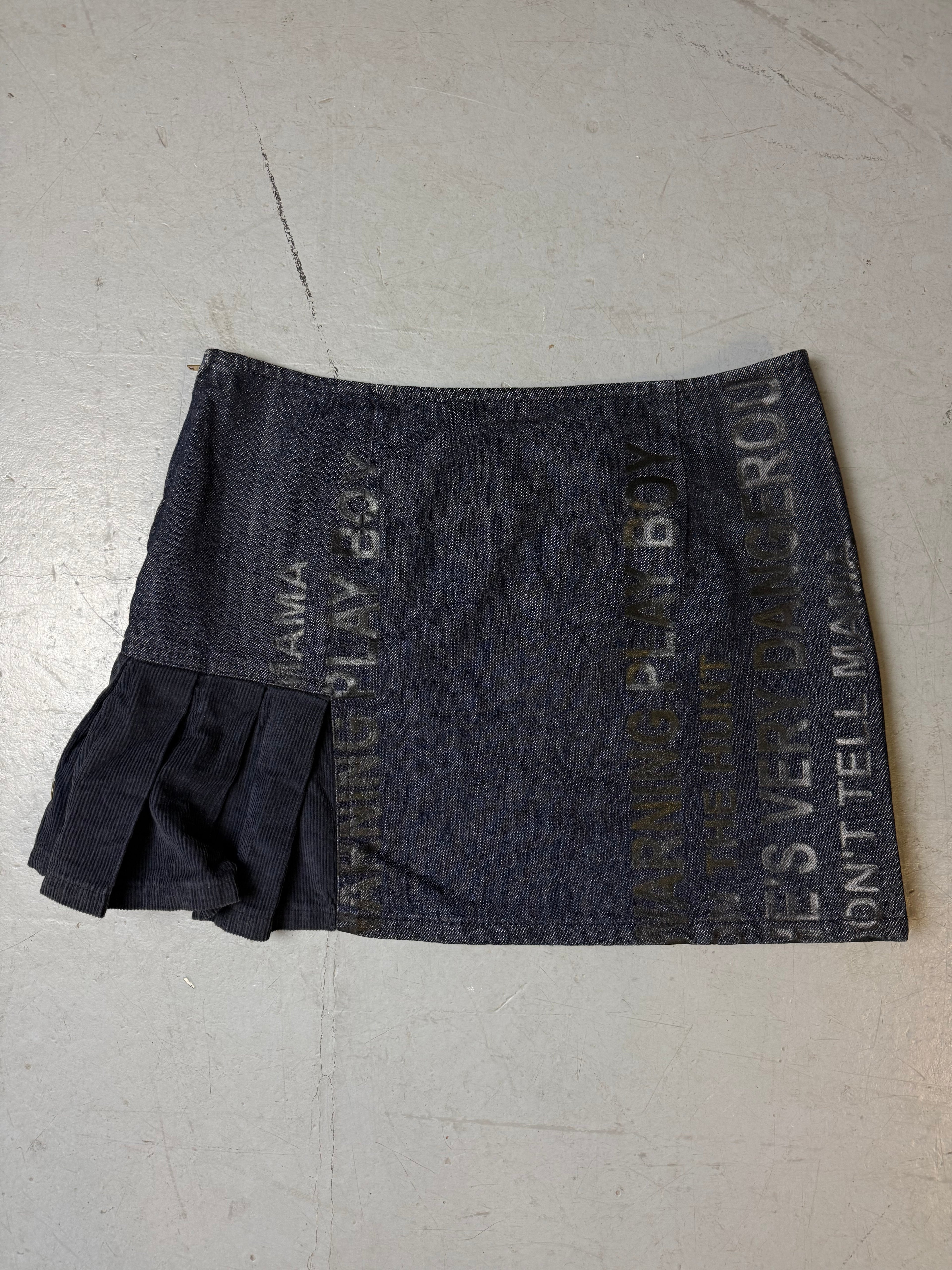 Vintage Sisley Printed Denim Mini Skirt S/M