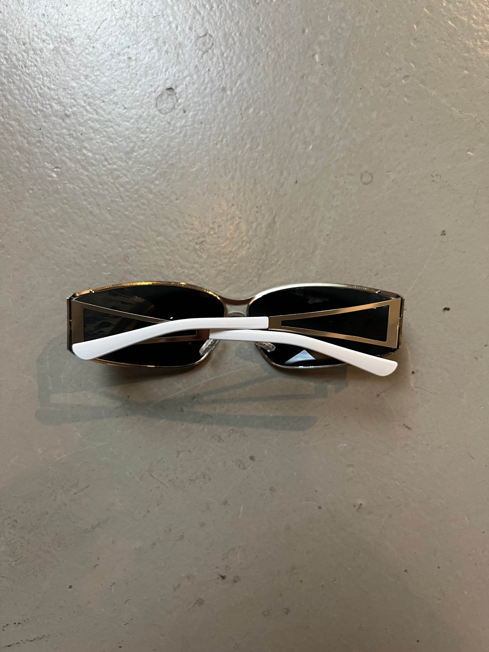 White/Silver Sunglasses