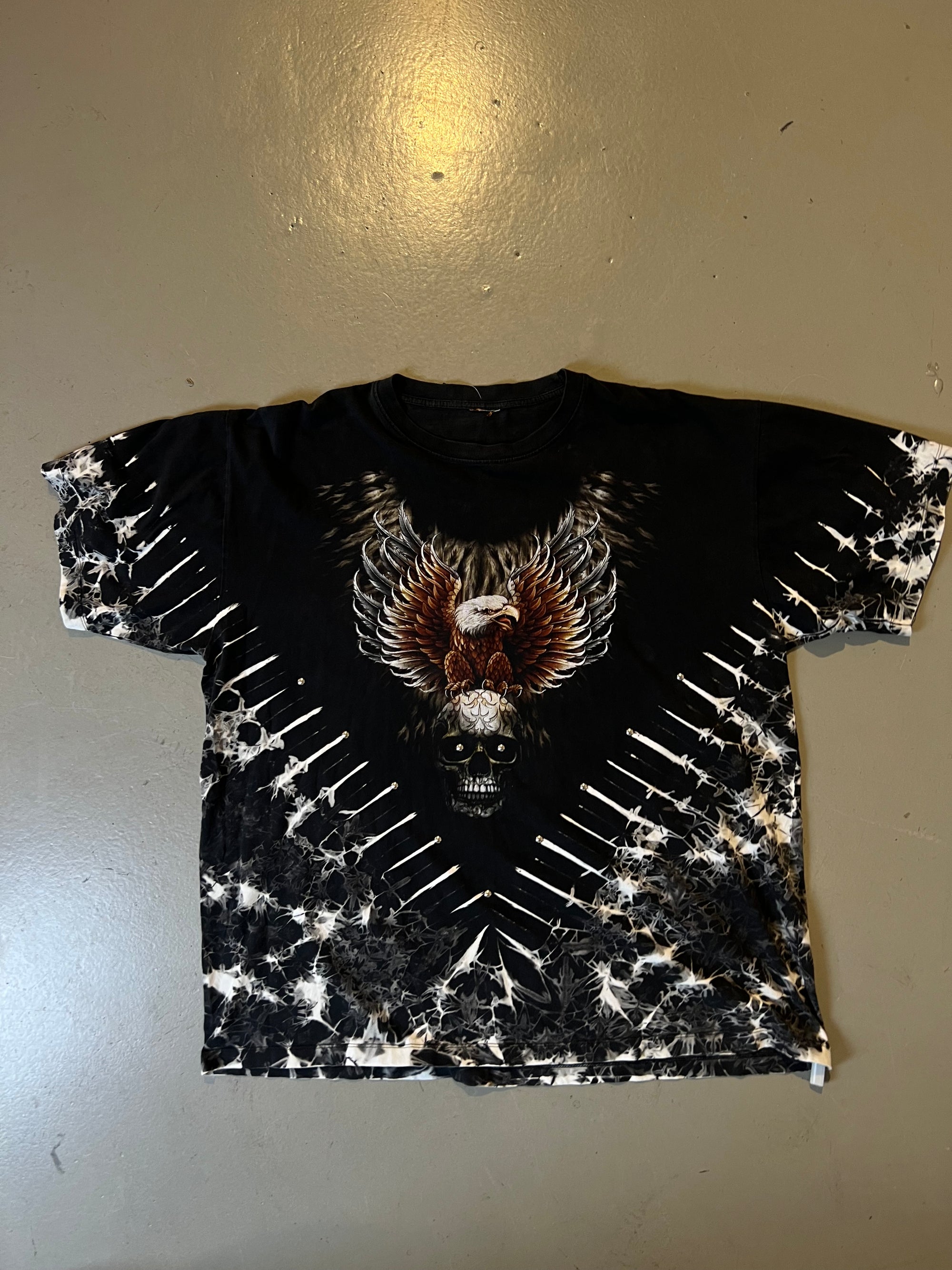 Vintage Eagle and Skull Printed Black Tee L/XL