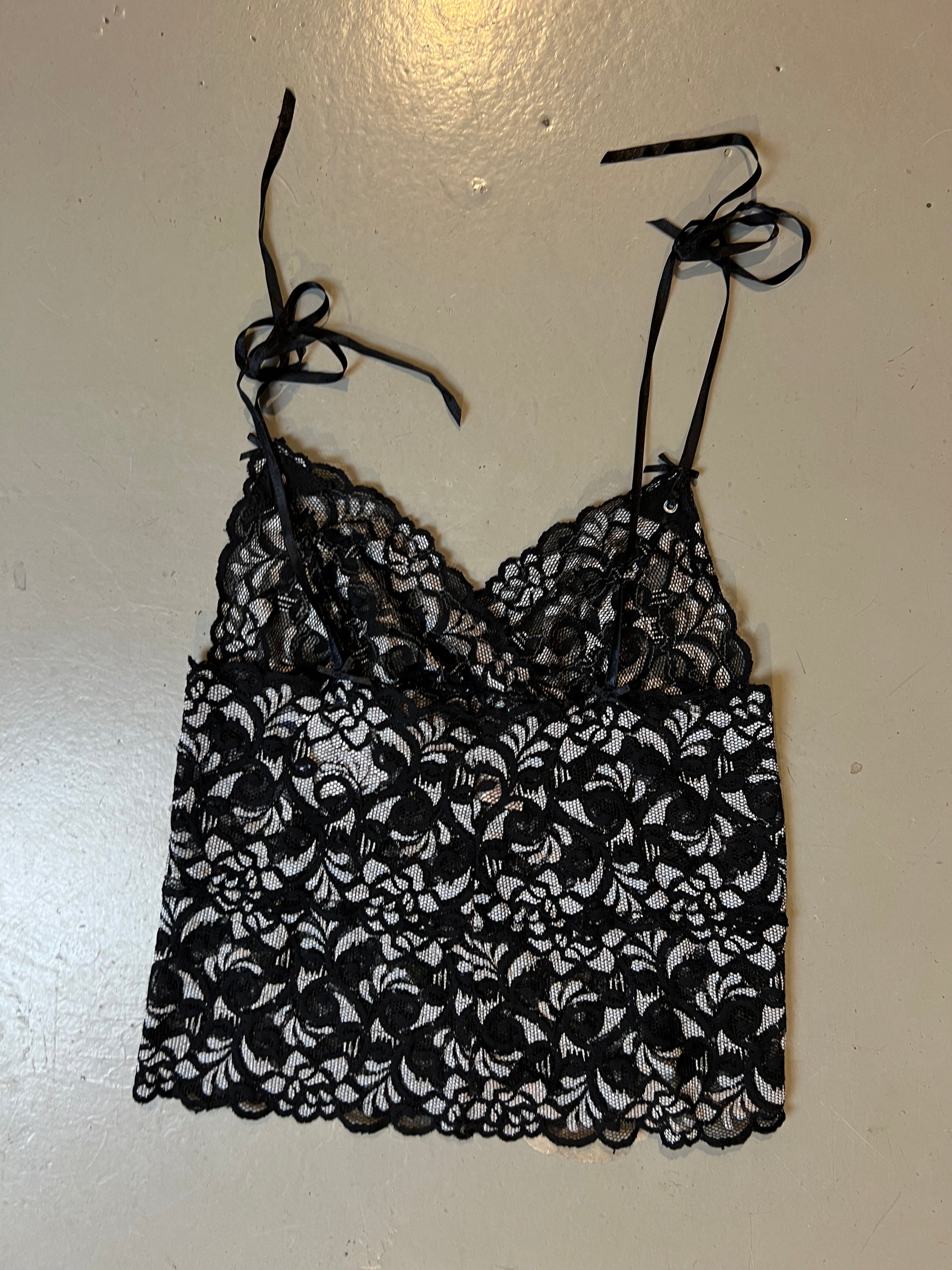 Vintage Black Mesh Flower Top XS/S