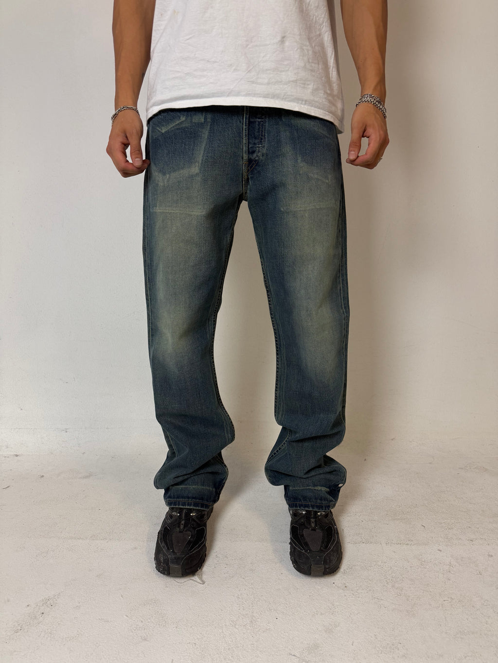 Vintage Levi’s Crazy Washed Denim S/M