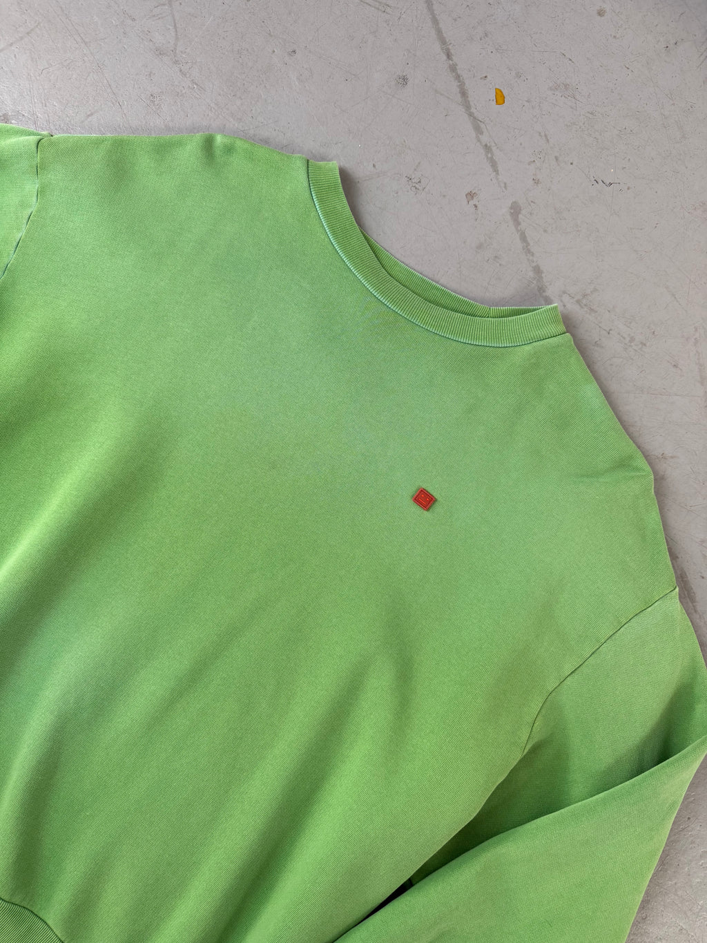 Vintage Acne Studios Green Crewneck Sweater für Herren. Y2K Second Hand 2000s Fashion